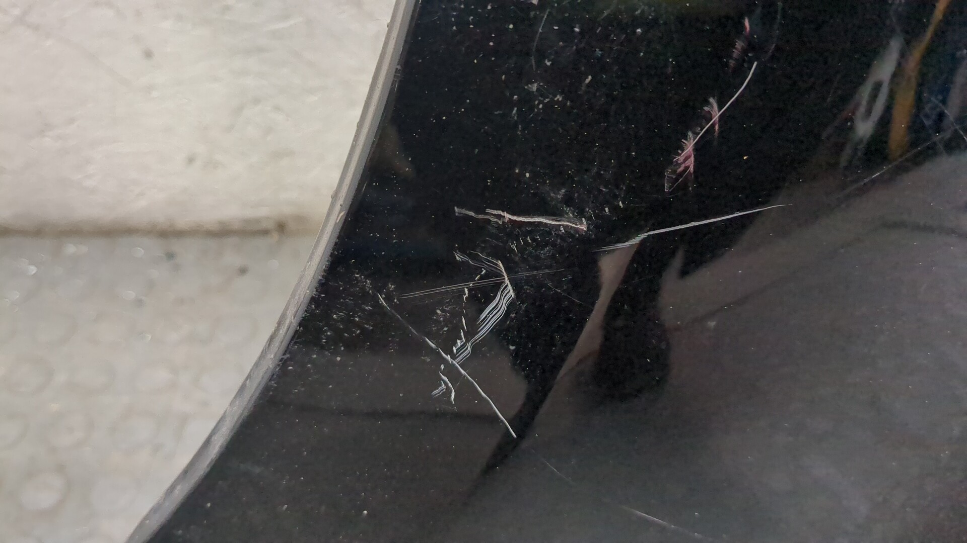 Крыло переднее левое