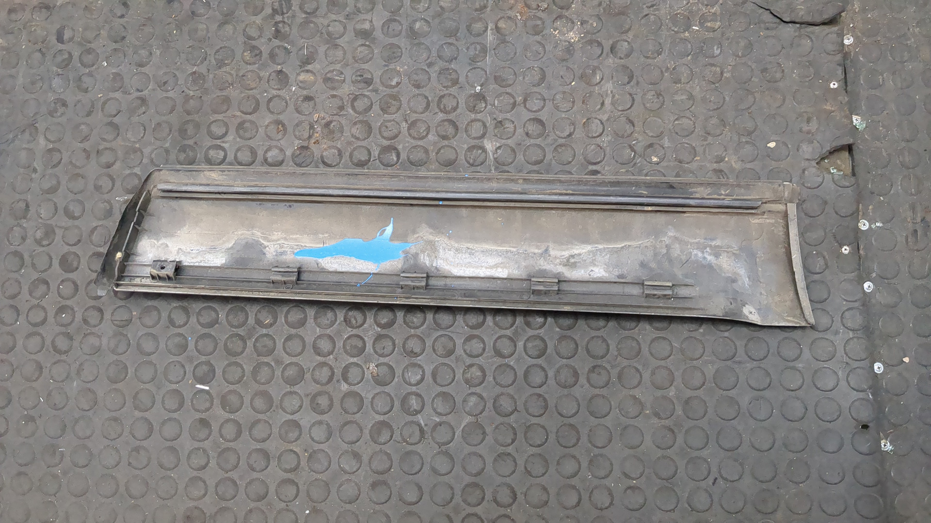 Молдинг двери