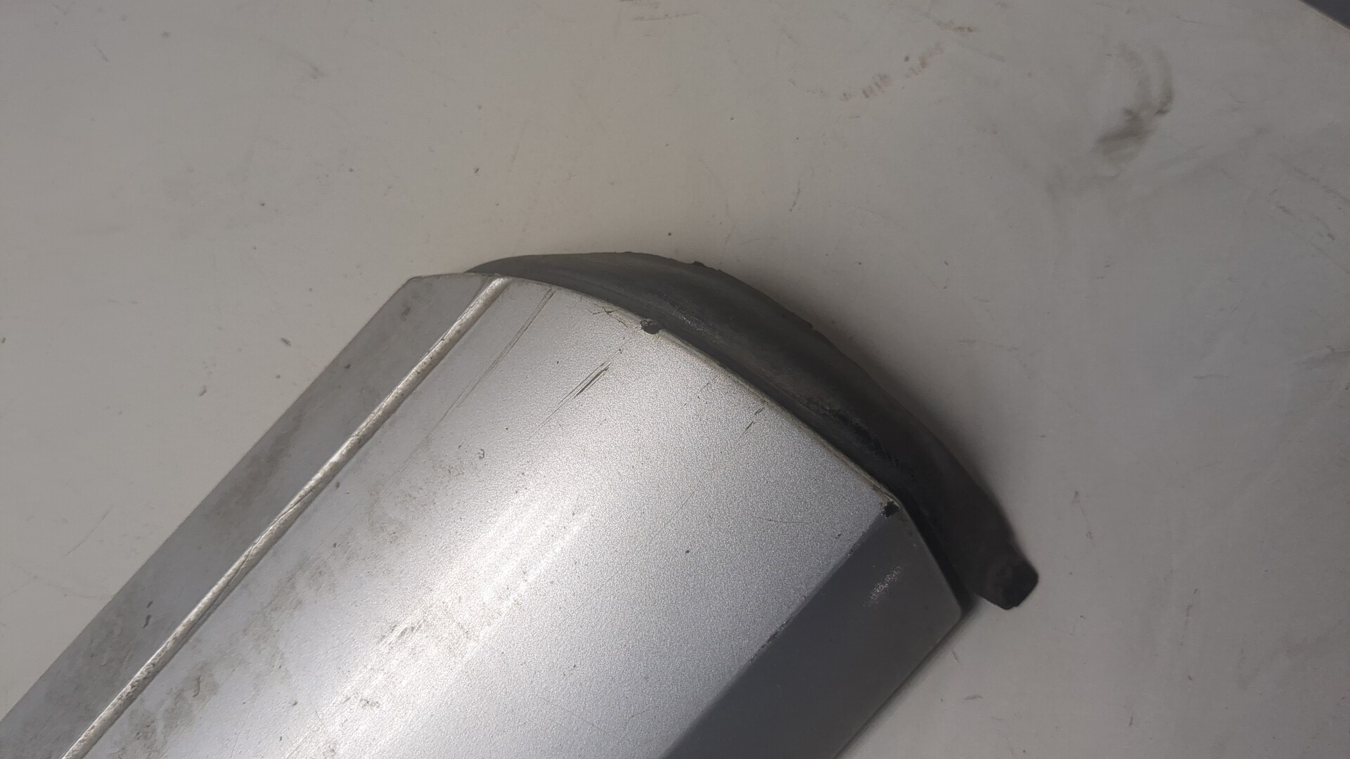 Молдинг двери