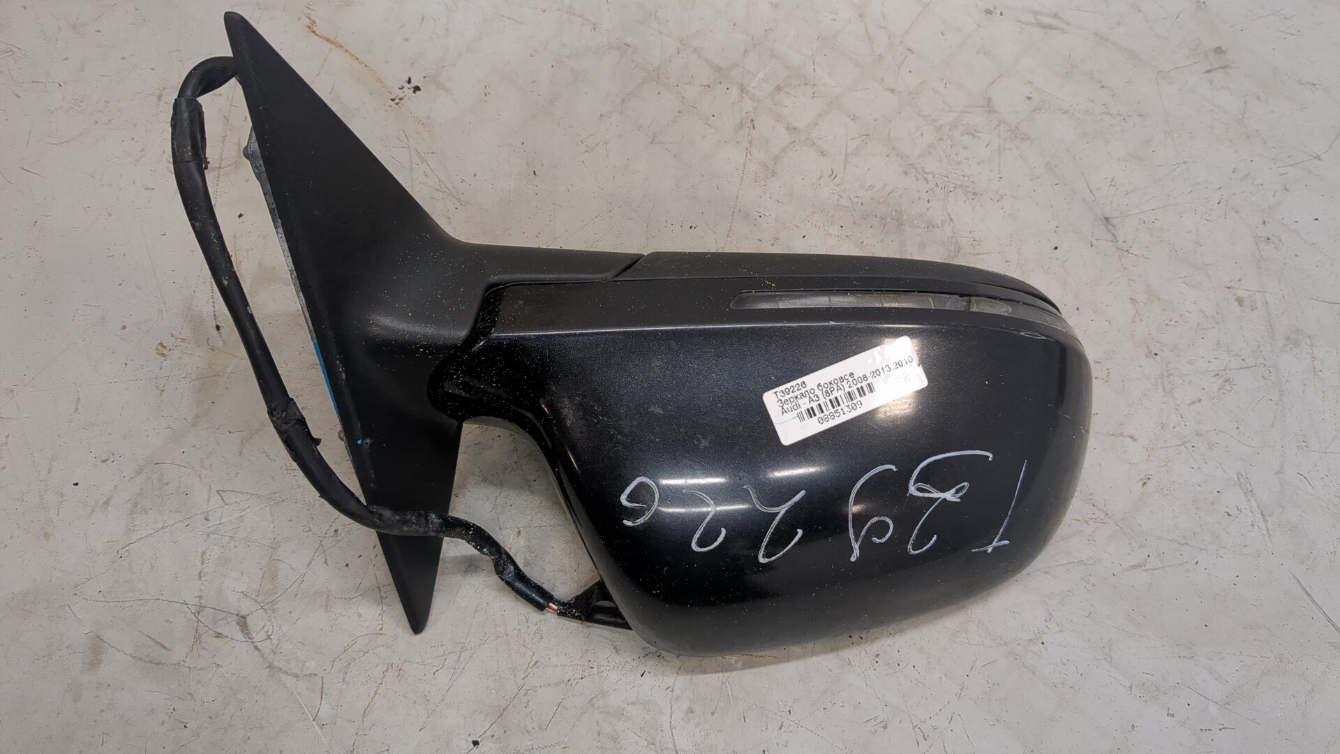 Зеркало правое электрическое