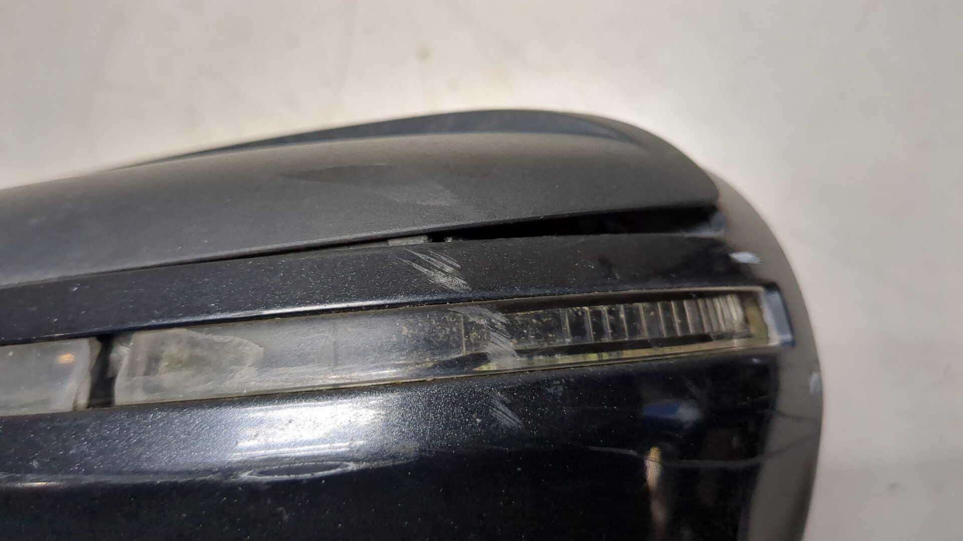 Зеркало правое электрическое