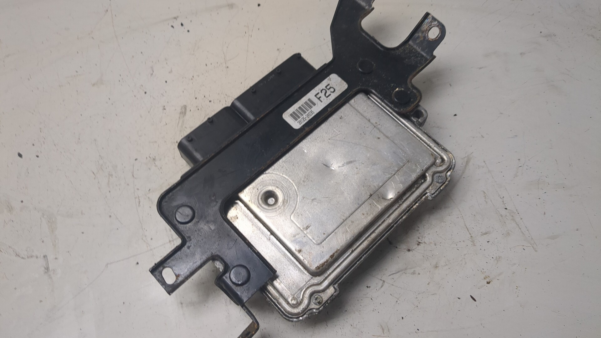 Блок управления двигателем