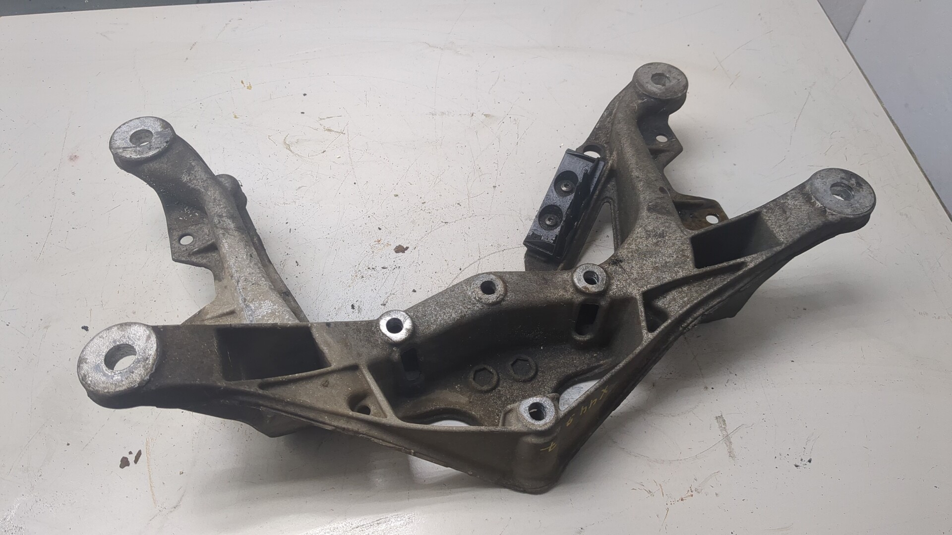 Кронштейн КПП