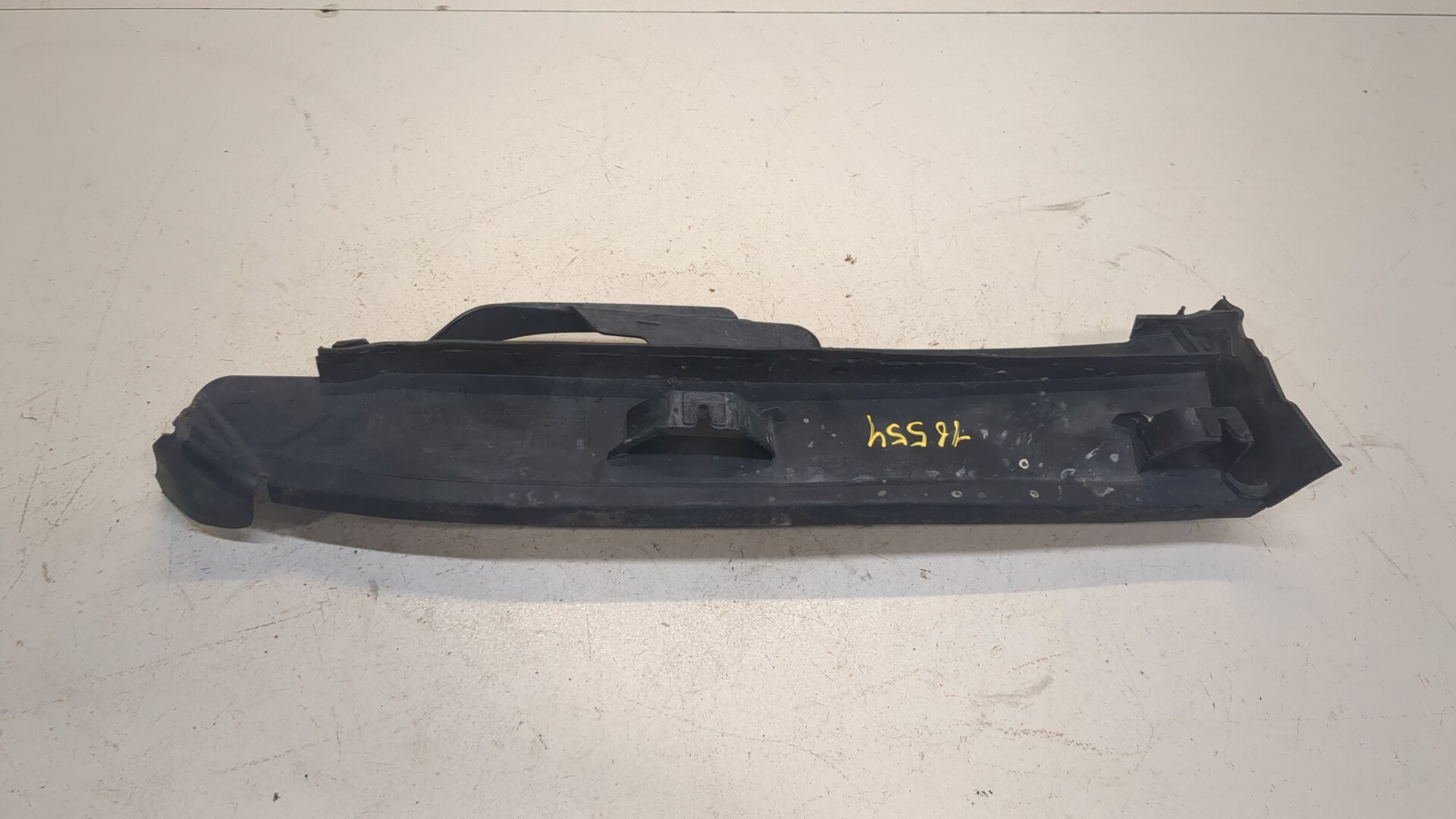 Накладка (кузов наружные)