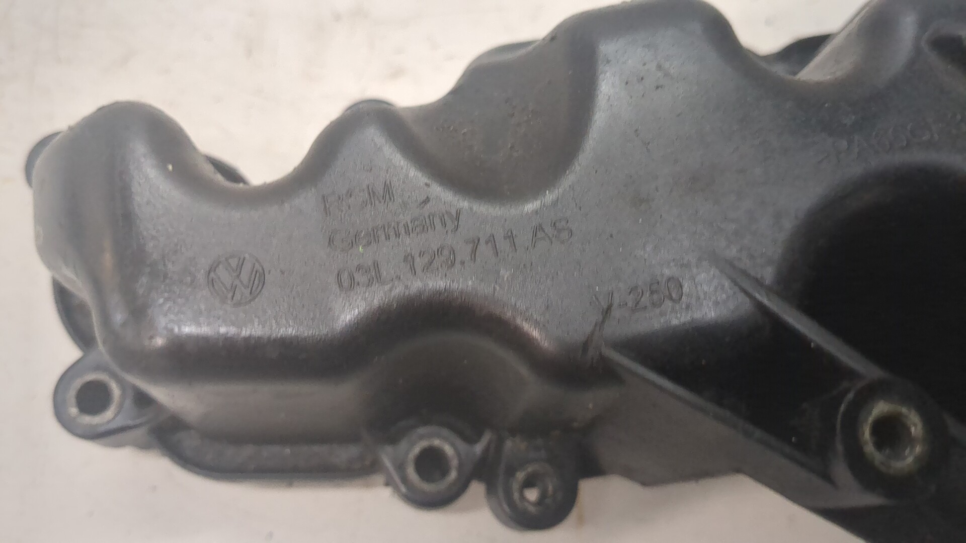 Коллектор впускной