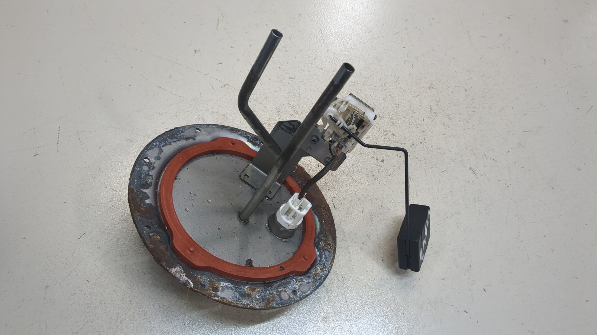 Датчик уровня топлива