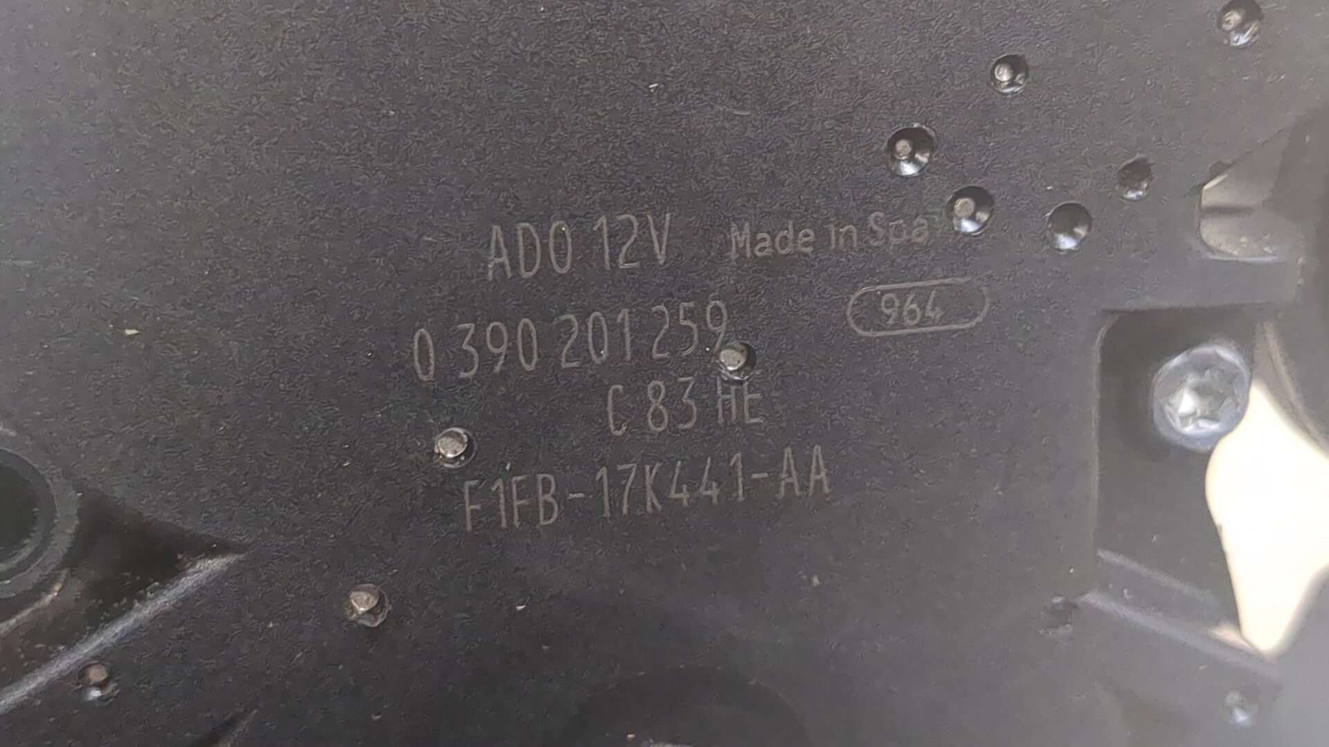 Моторчик стеклоочистителя задний