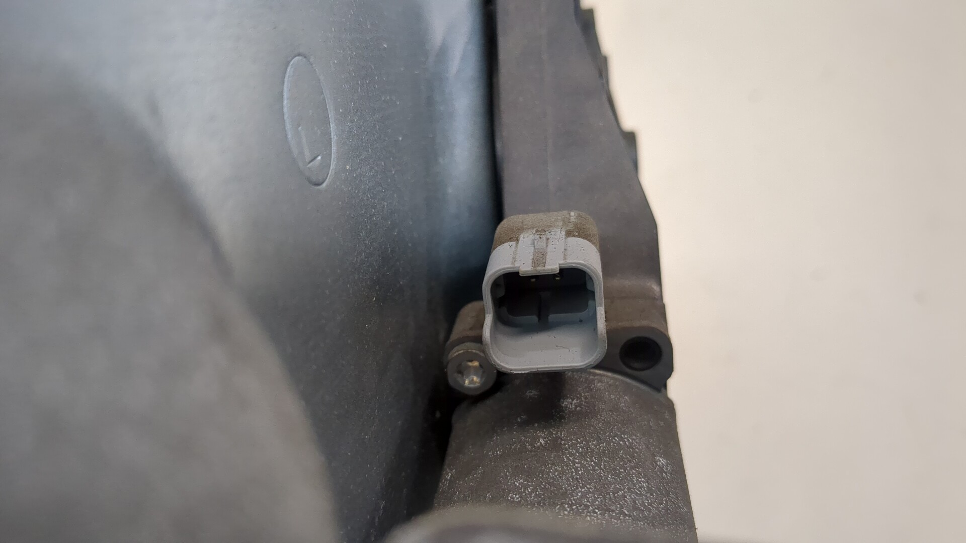 Стеклоподъемник электр. задний левый