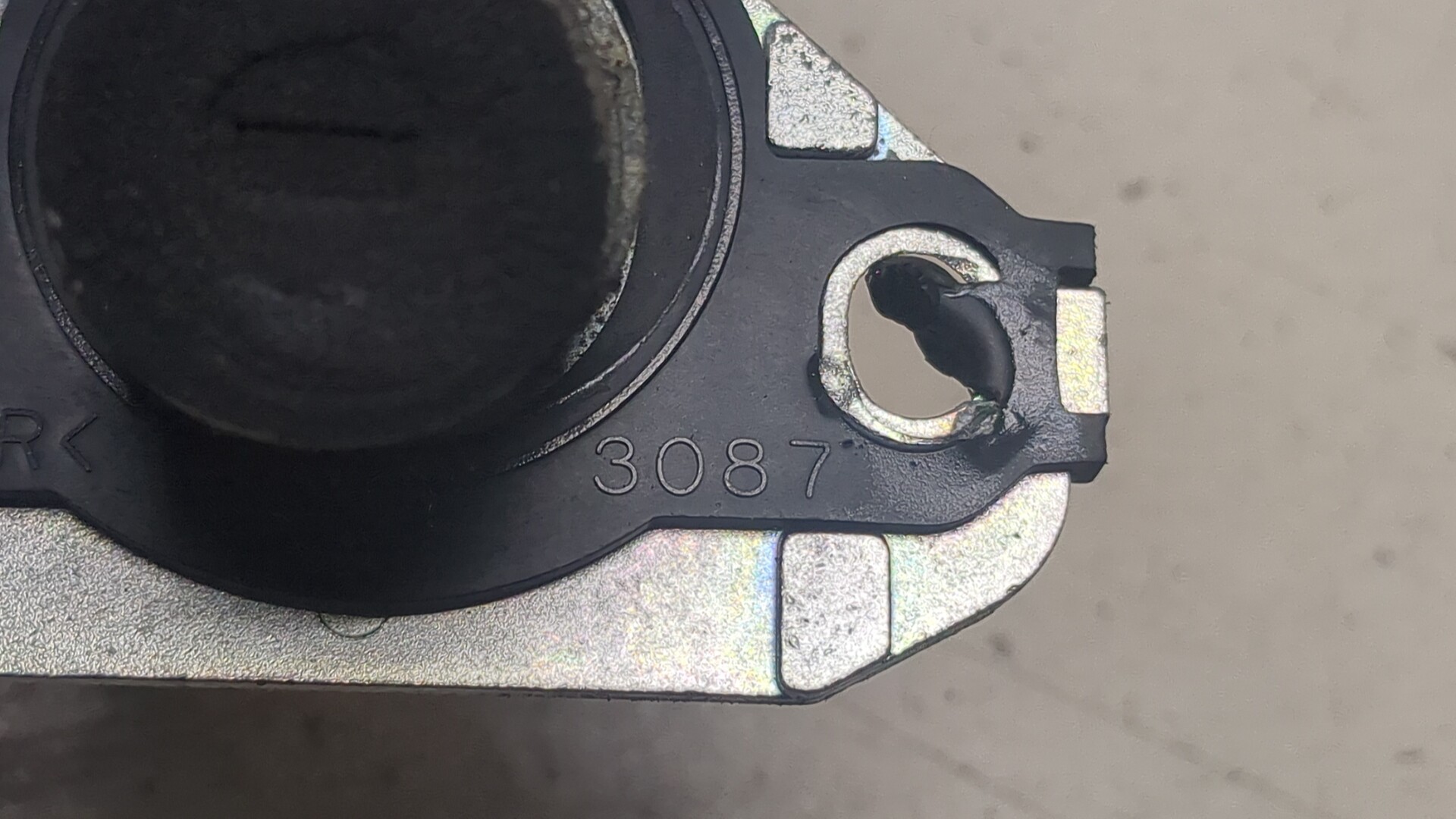 Вставка замка двери