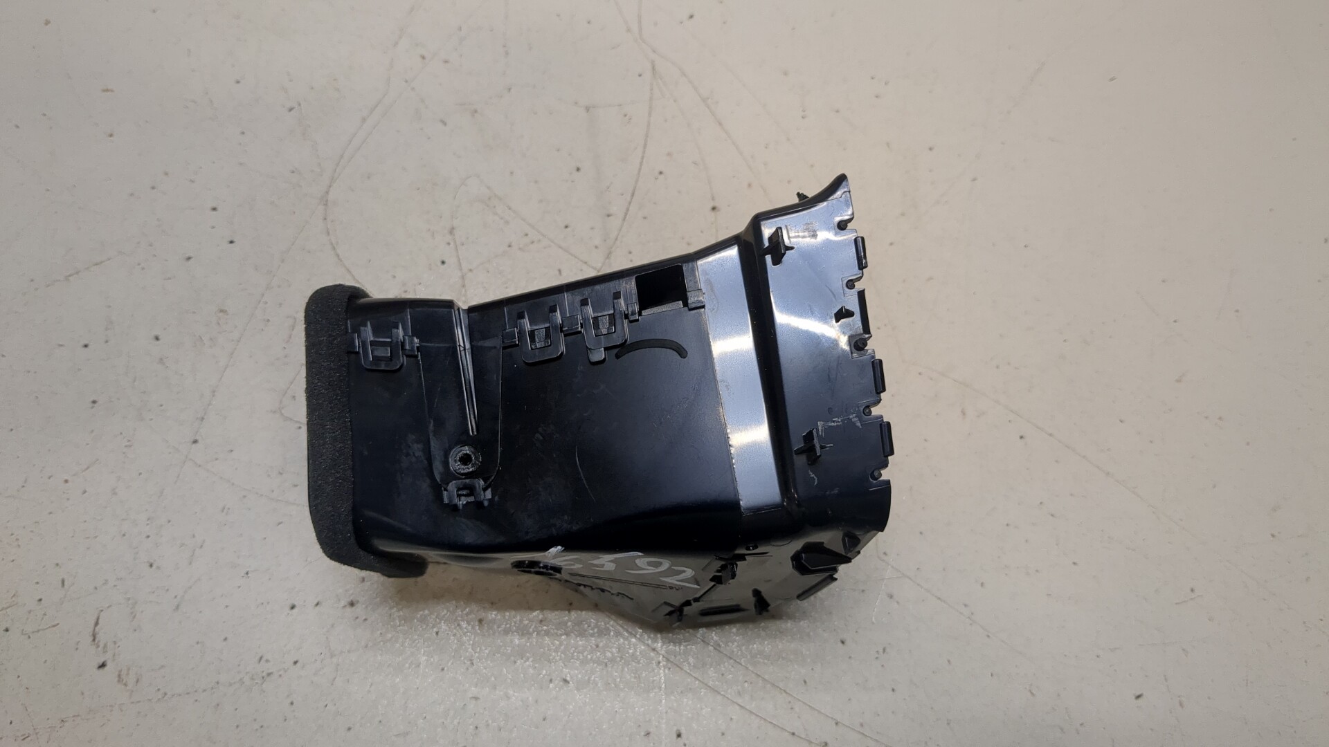 Дефлектор воздушный