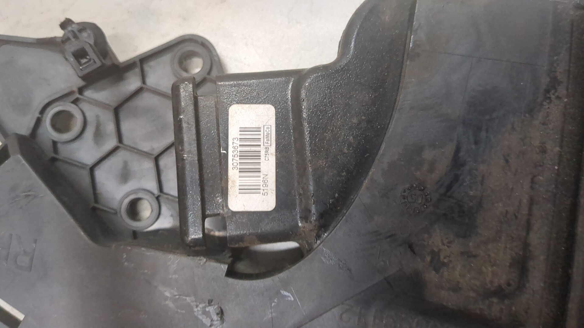 Замок двери задней правой