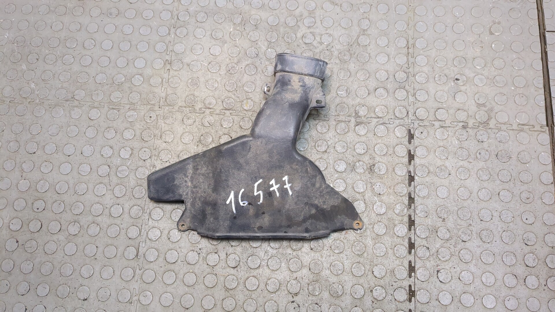 Воздухозаборник (внутри)