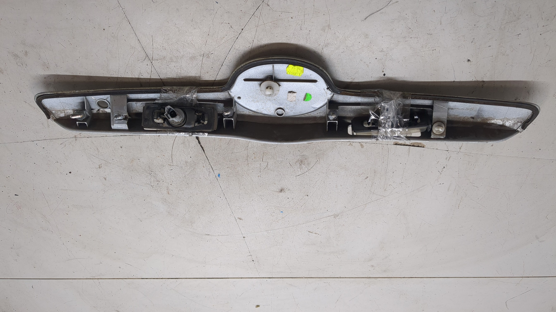 Фонарь подсветки номера