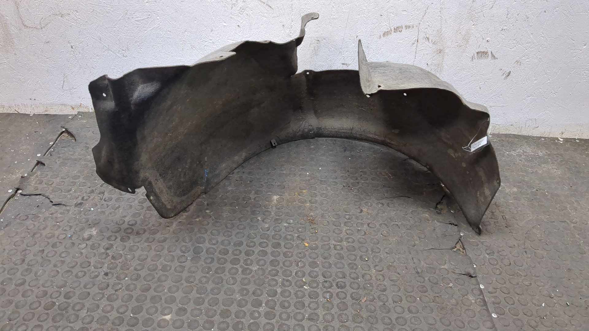 Локер передний левый