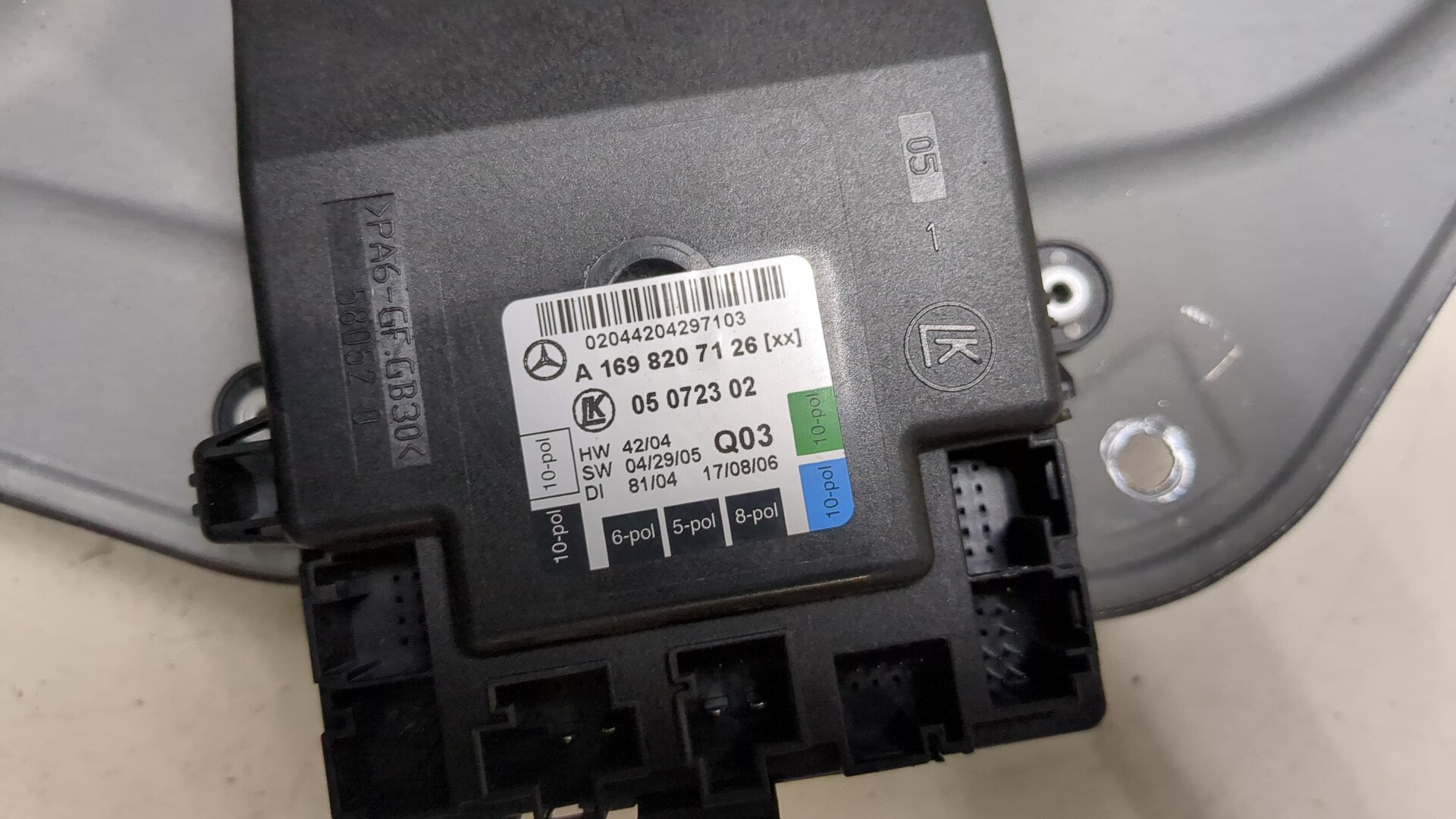 Стеклоподъемник электр. передний левый