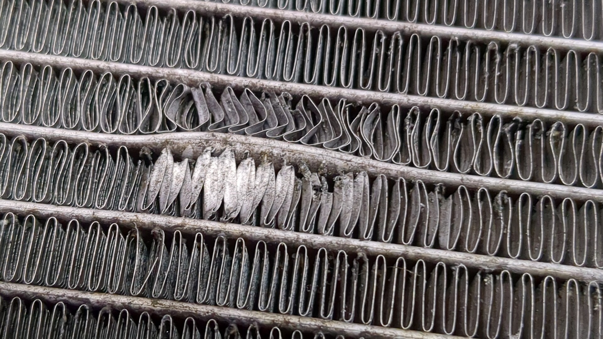 Радиатор охлаждения двигателя основной