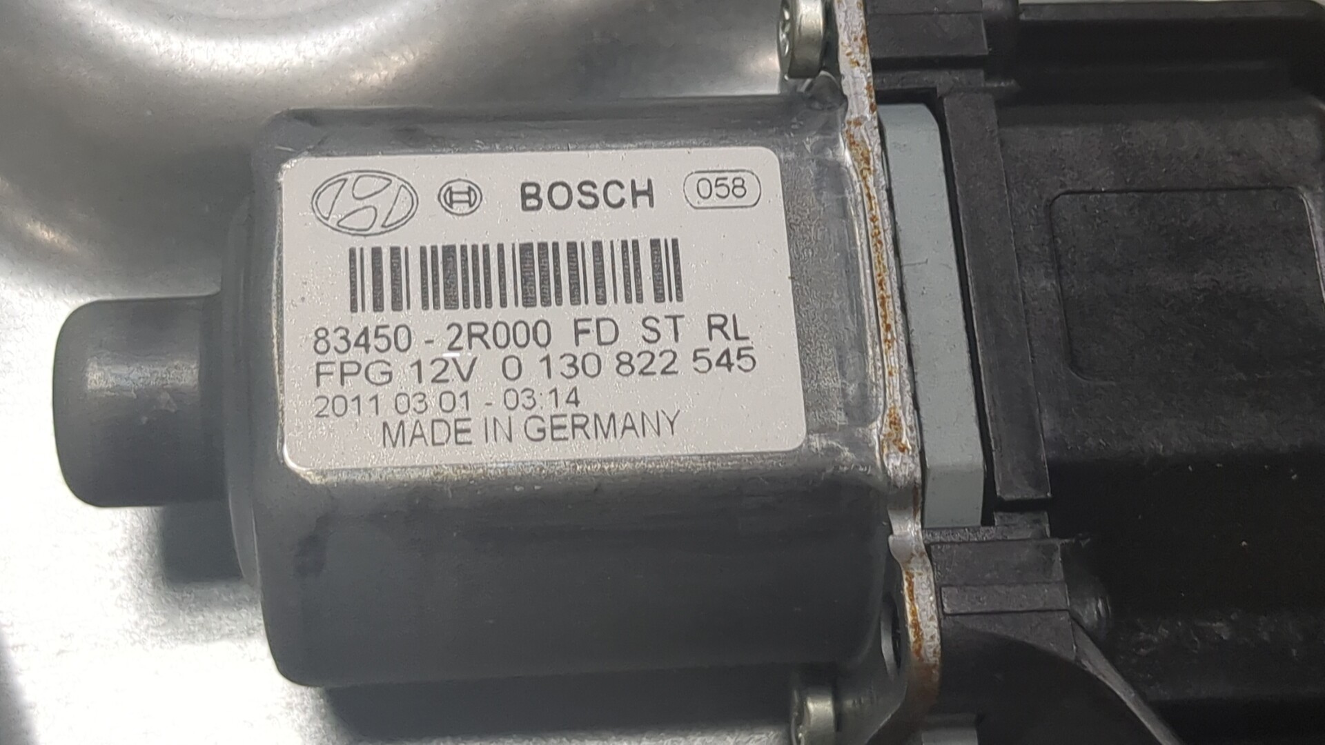 Стеклоподъемник электр. задний правый