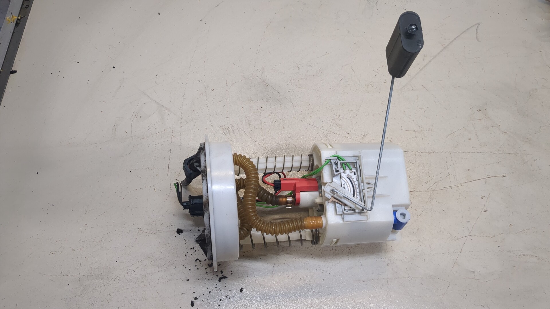 Насос топливный электрический