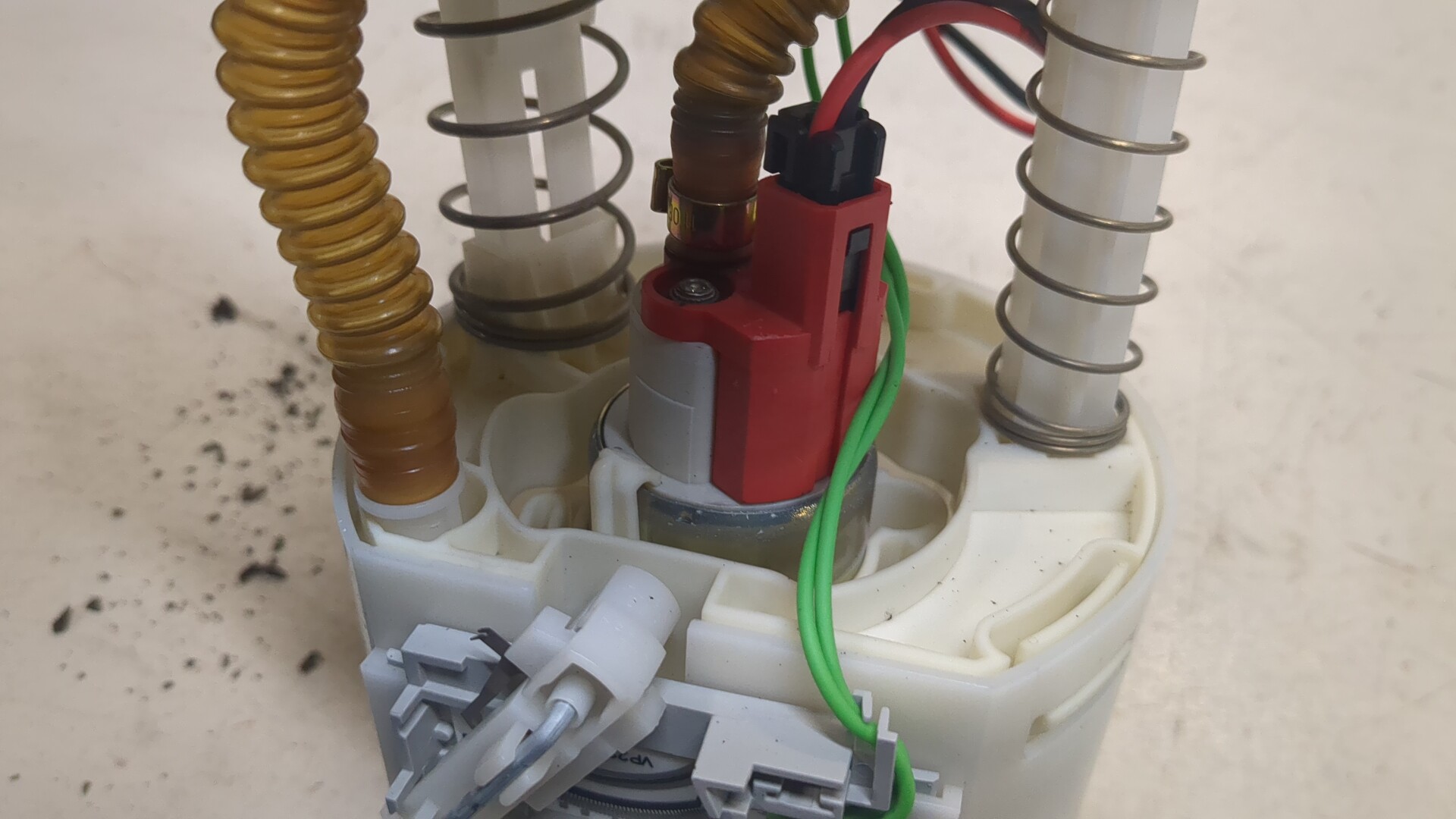 Насос топливный электрический