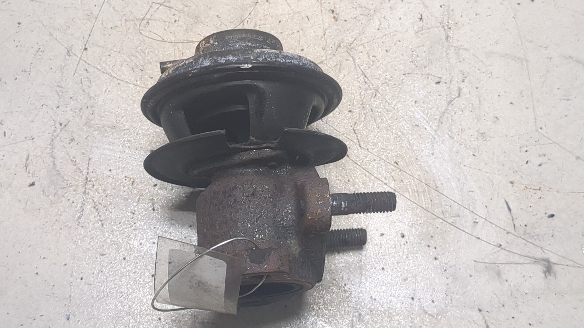 Клапан рециркуляции выхлопных газов (EGR)