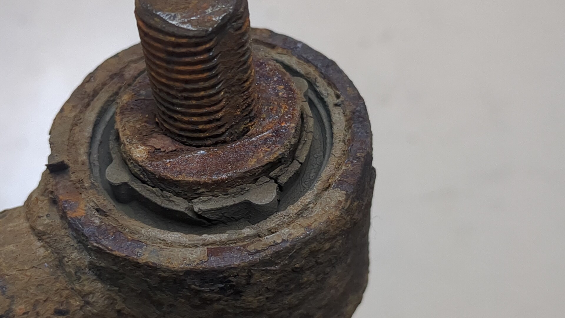 Рычаг задний левый