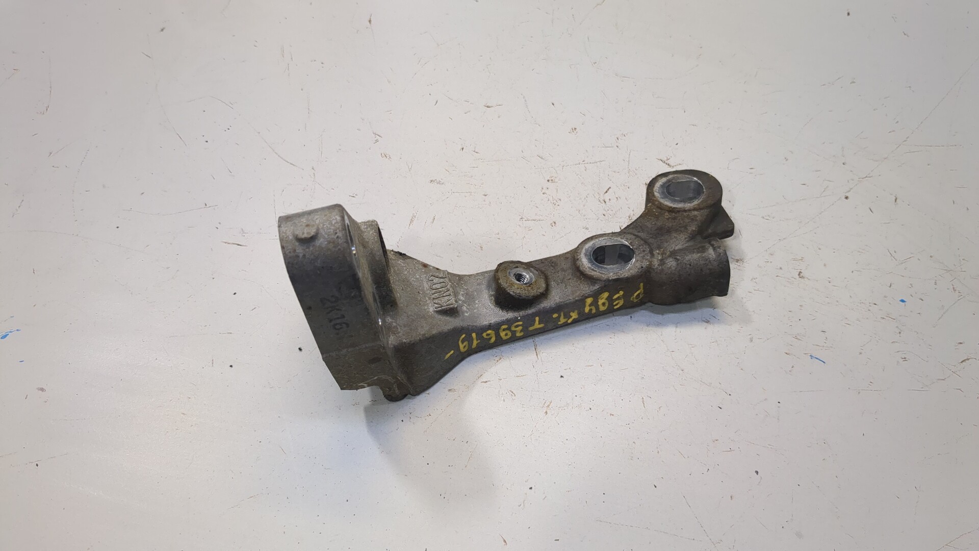 Кронштейн редуктора