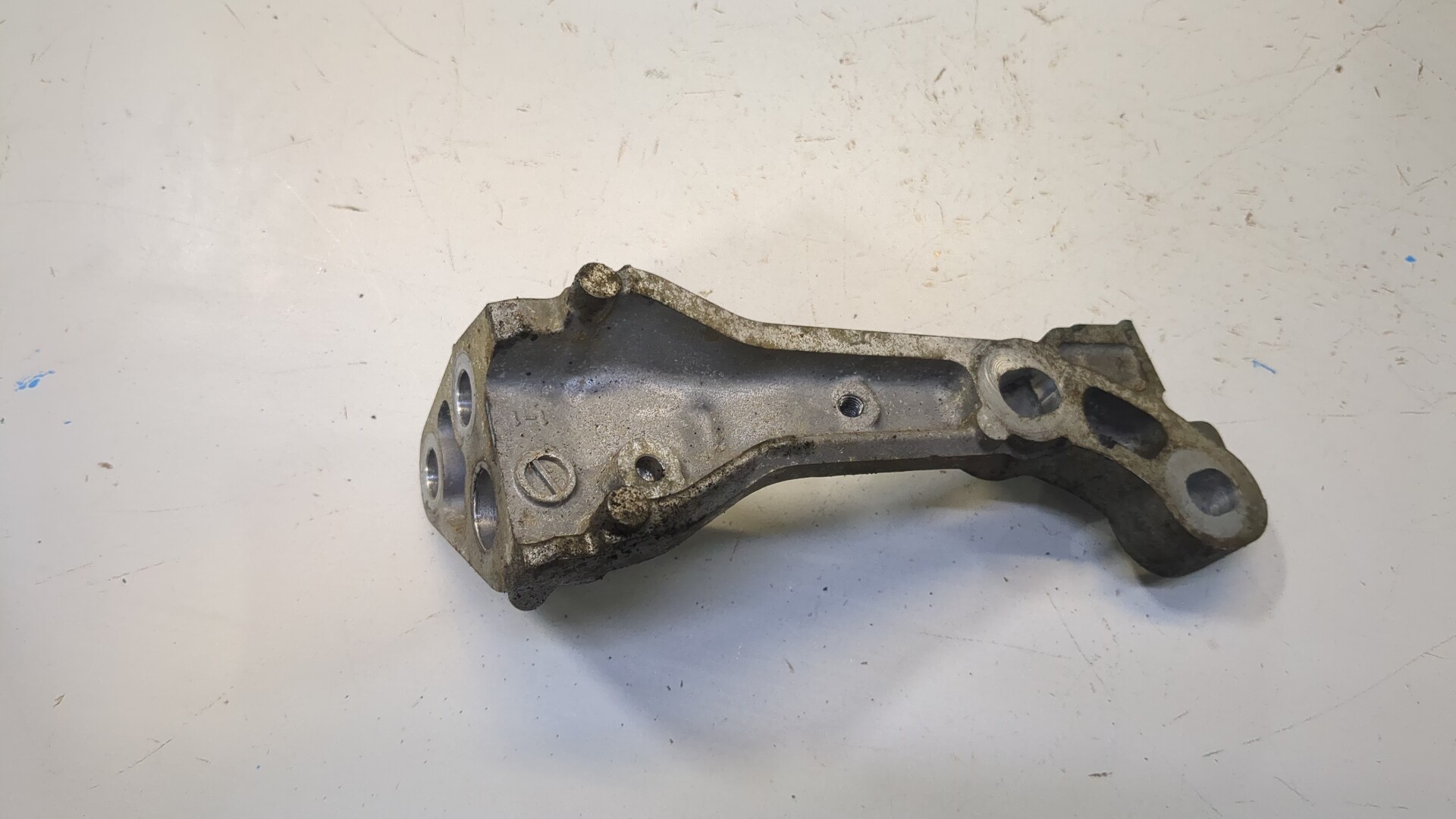 Кронштейн редуктора