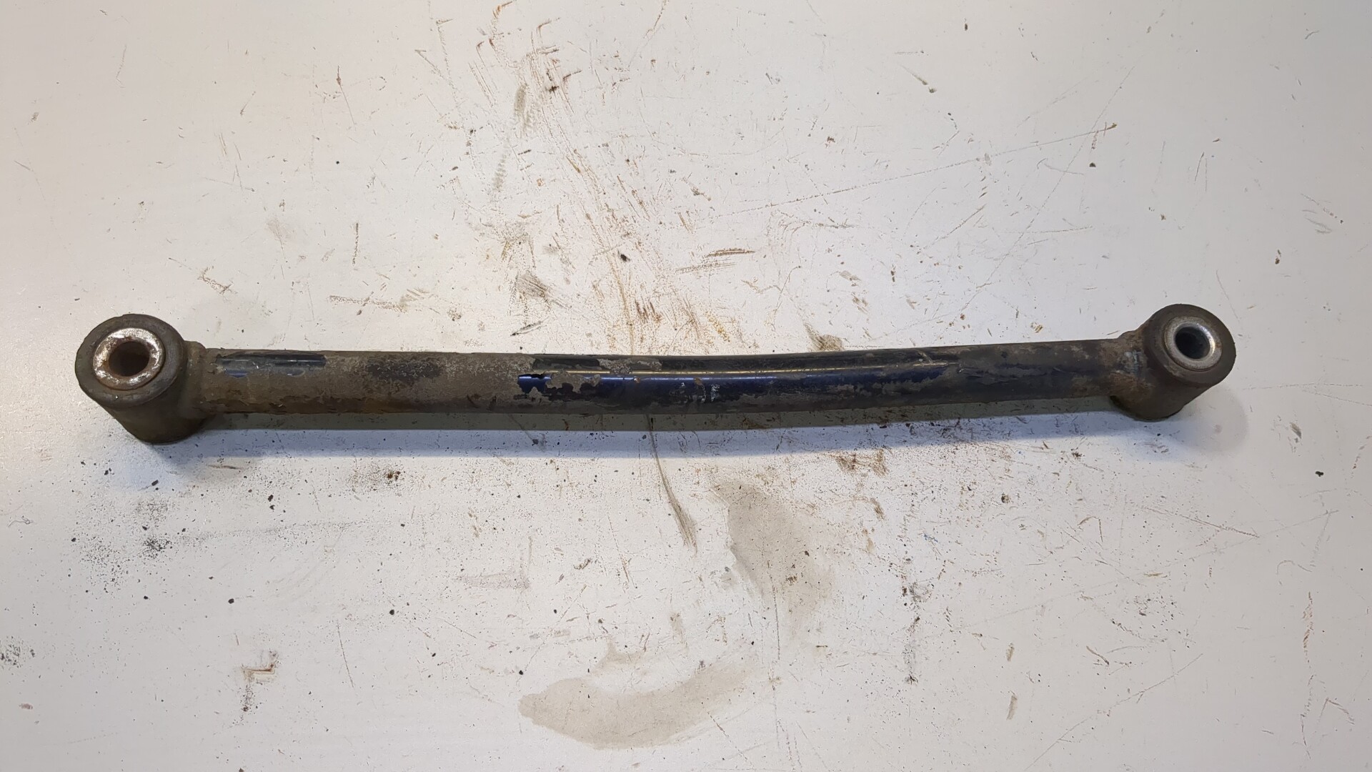 Рычаг задний