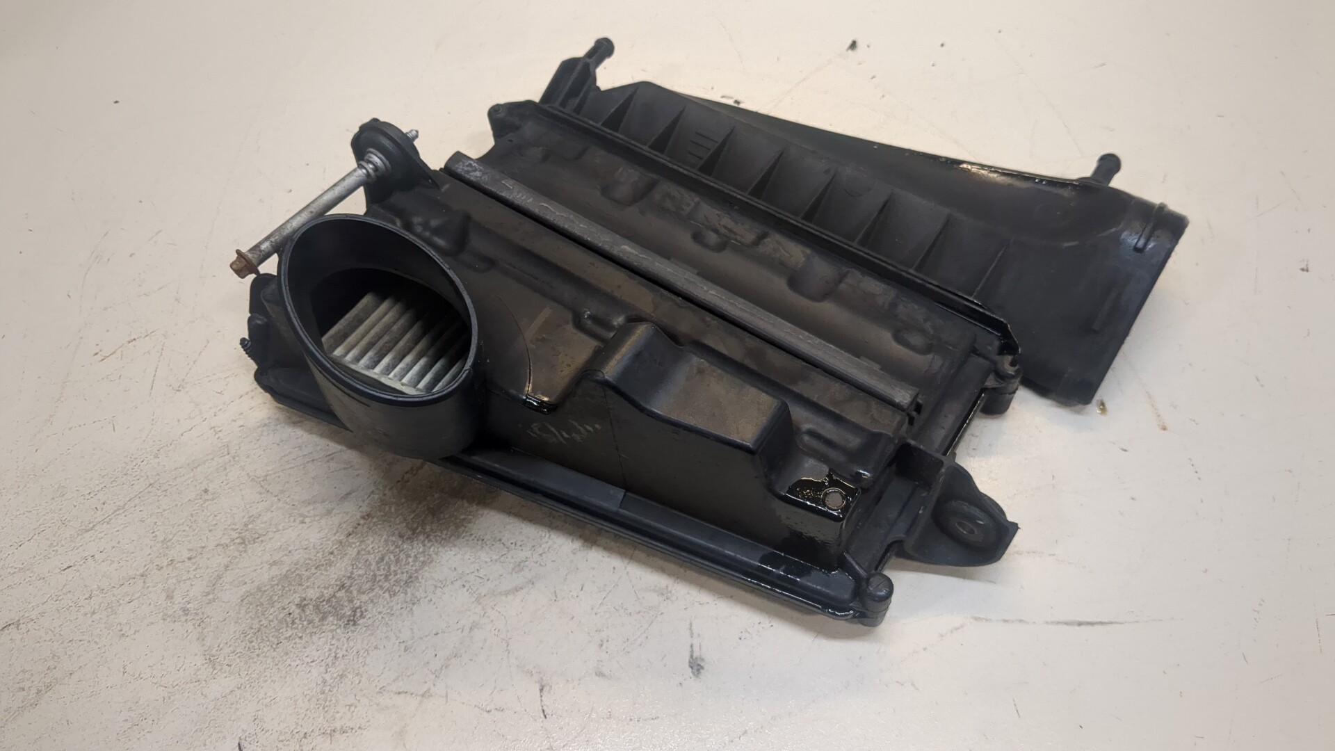 Корпус воздушного фильтра