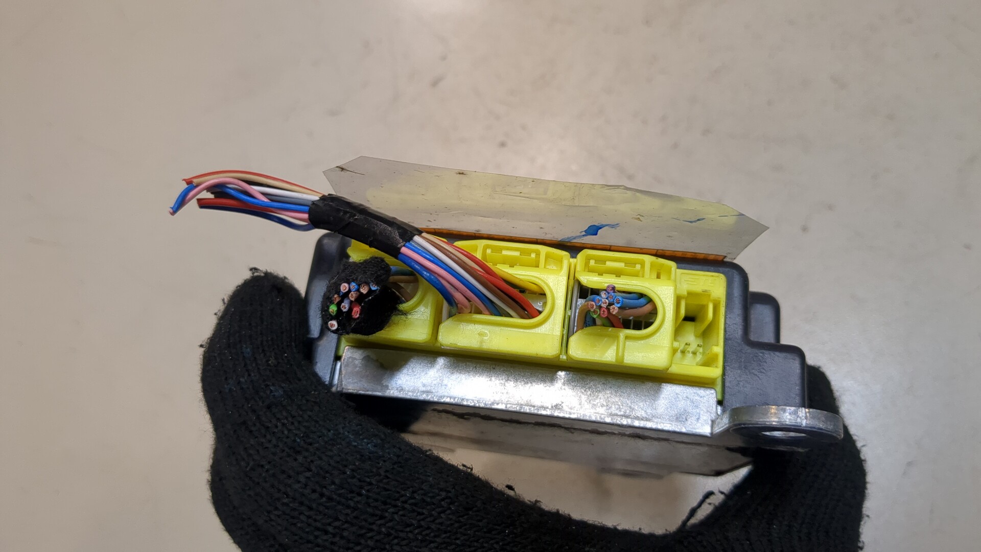 Блок управления подушек безопасности (AIR BAG)