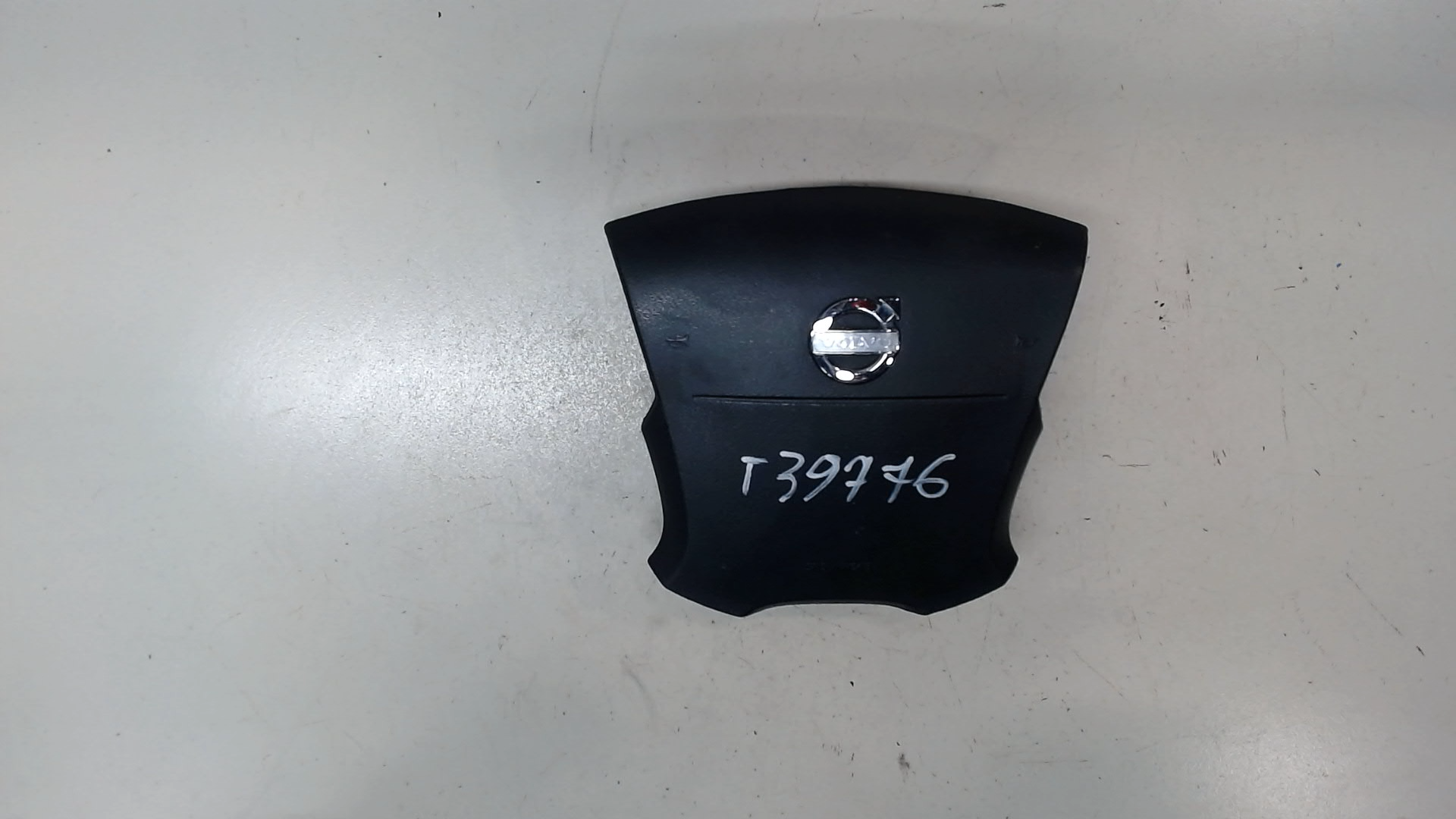 Подушка безопасности в рулевое колесо