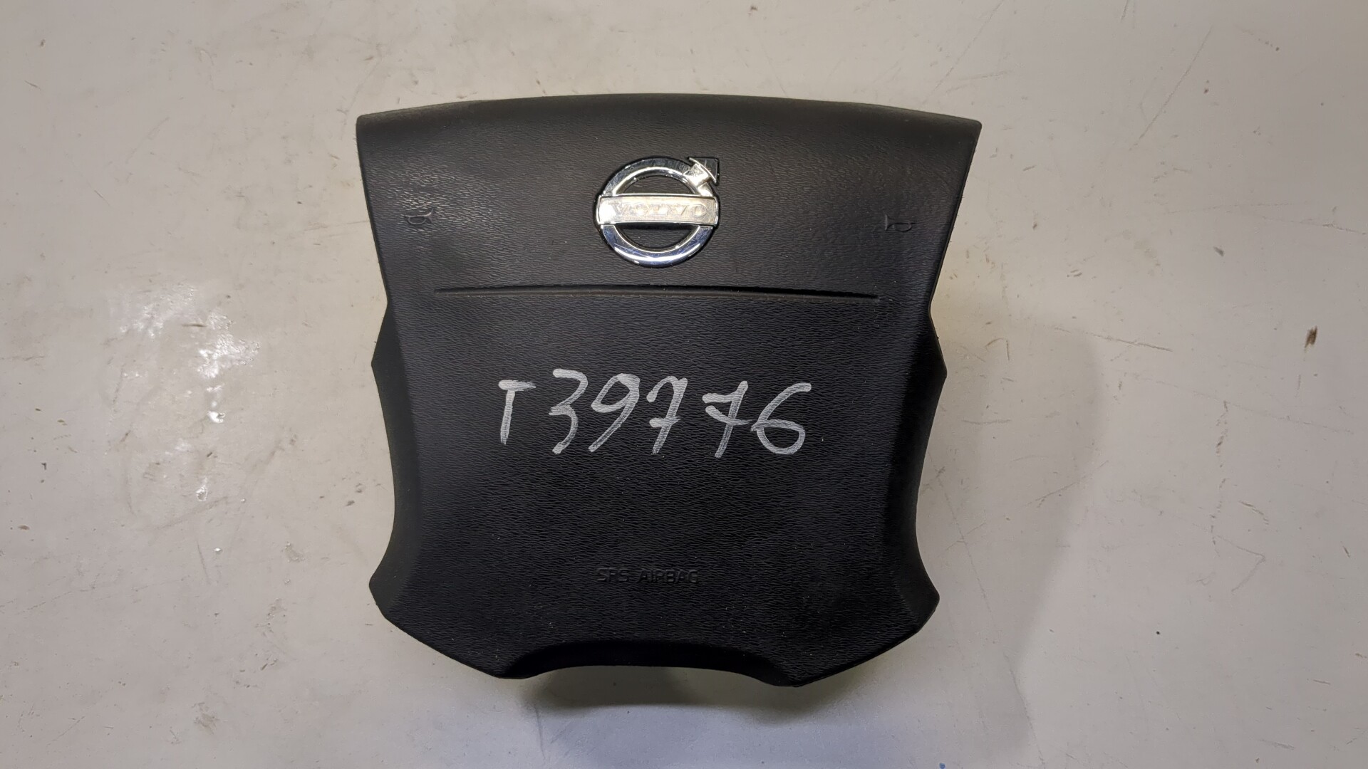 Подушка безопасности в рулевое колесо