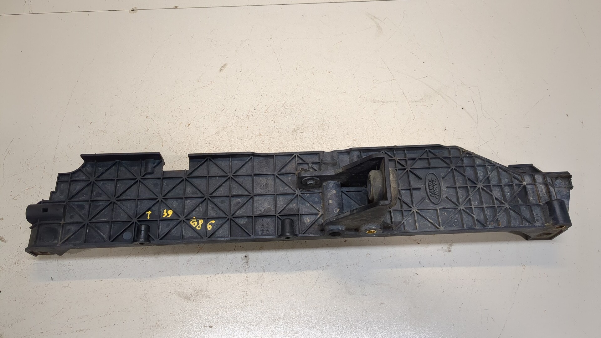 Кронштейн радиатора