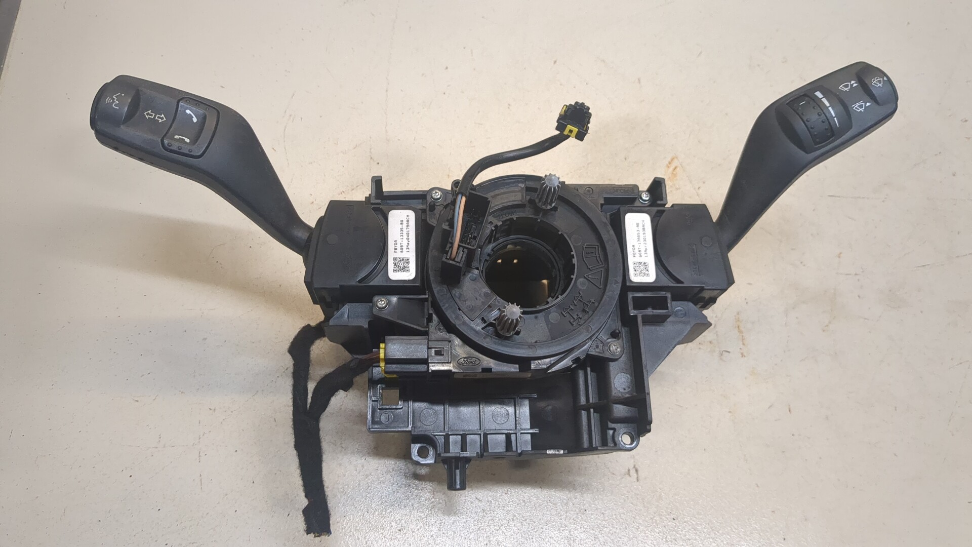 Переключатель подрулевой