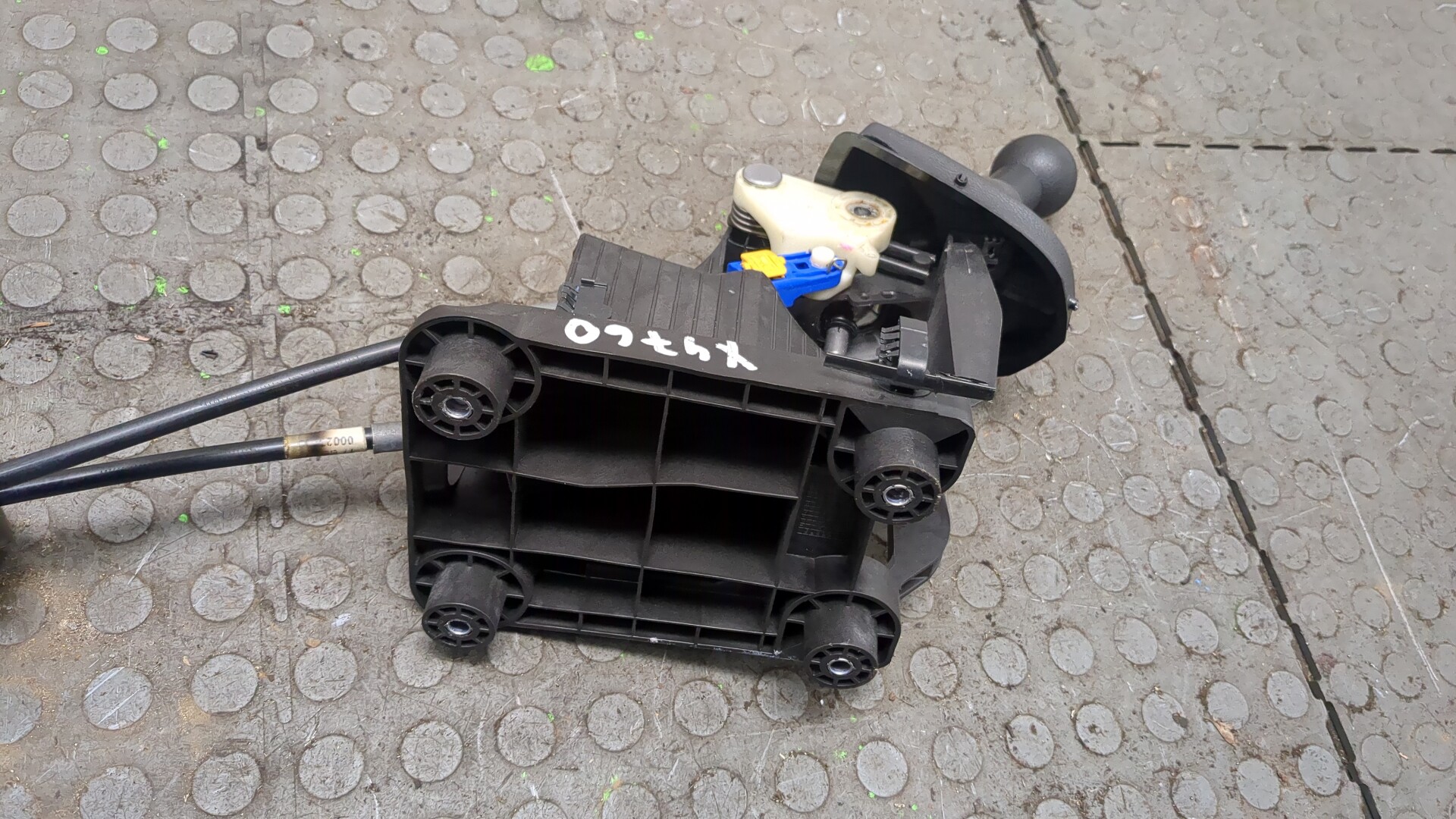 Кулиса МКПП / АКПП