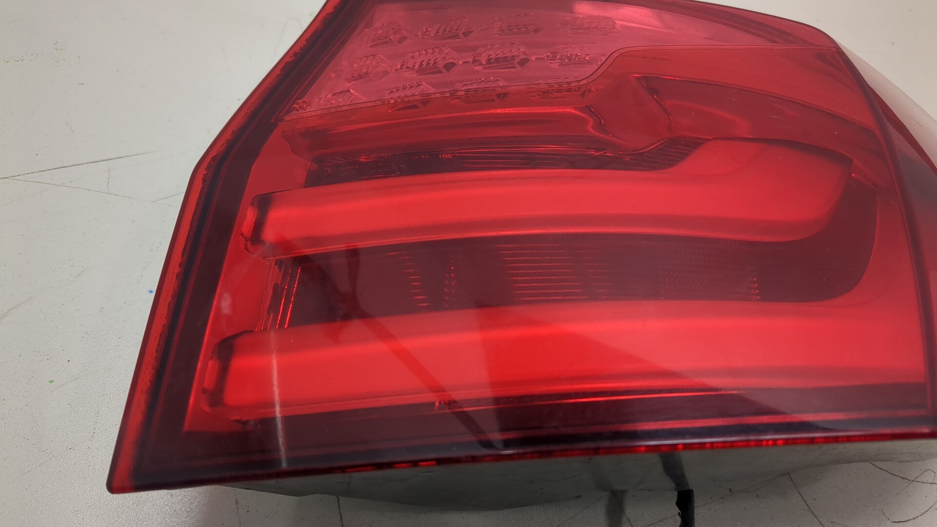 Фонарь задний правый