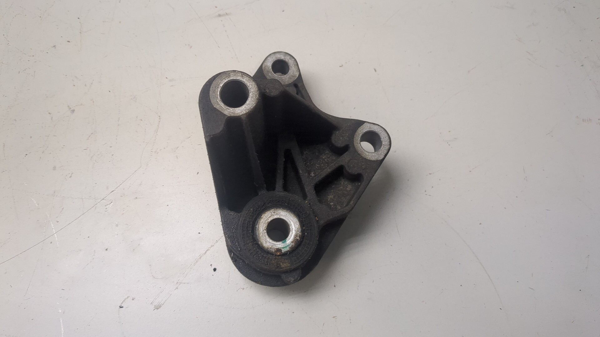 Кронштейн КПП