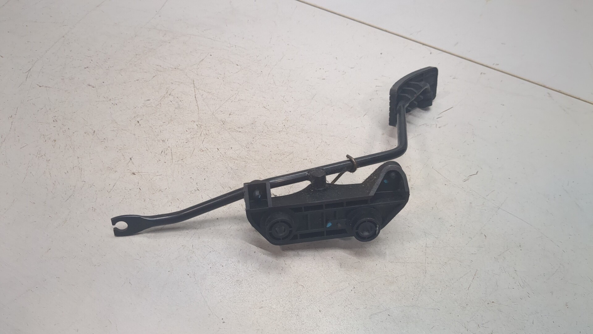 Педаль газа