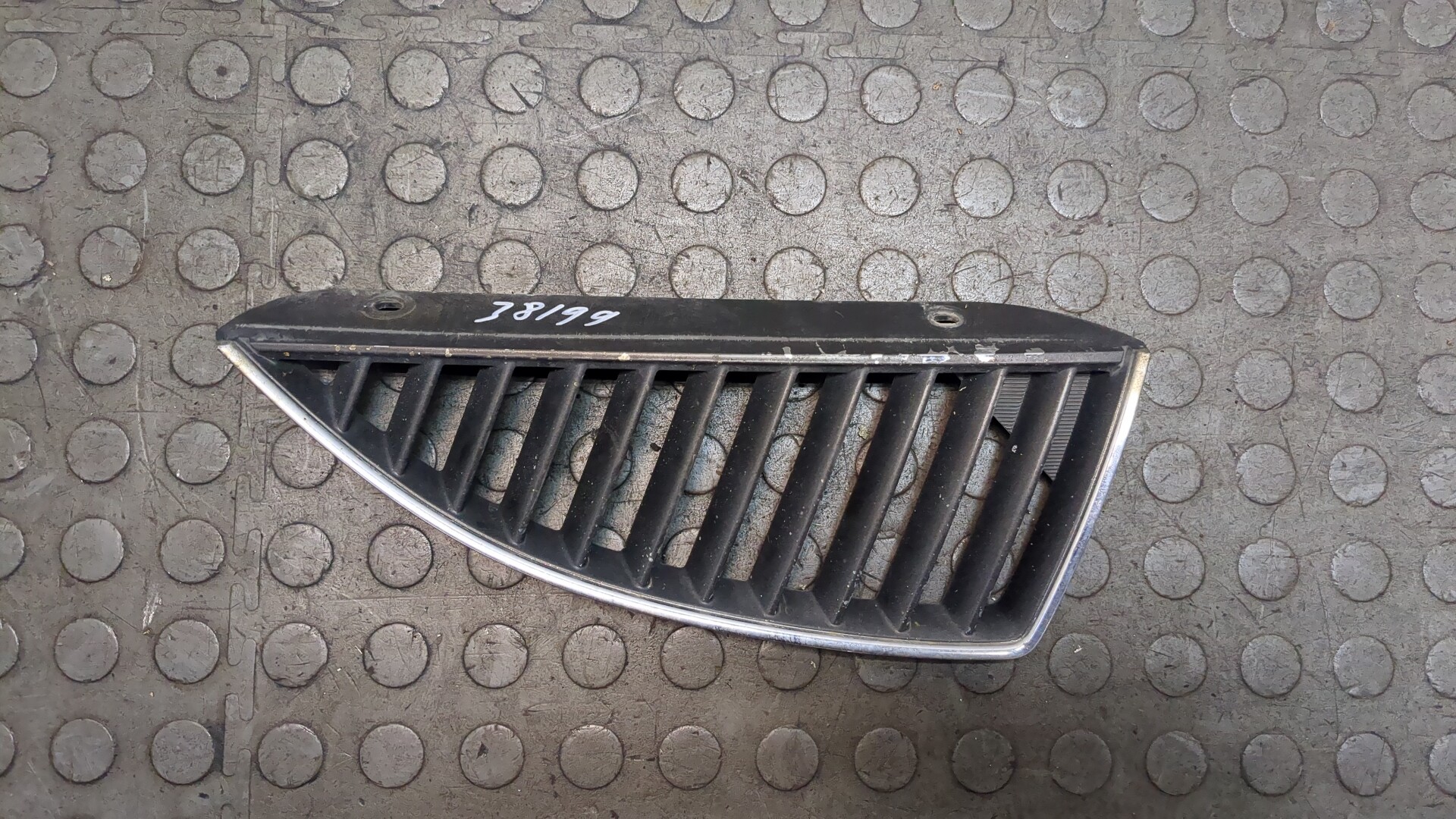 Решетка радиатора