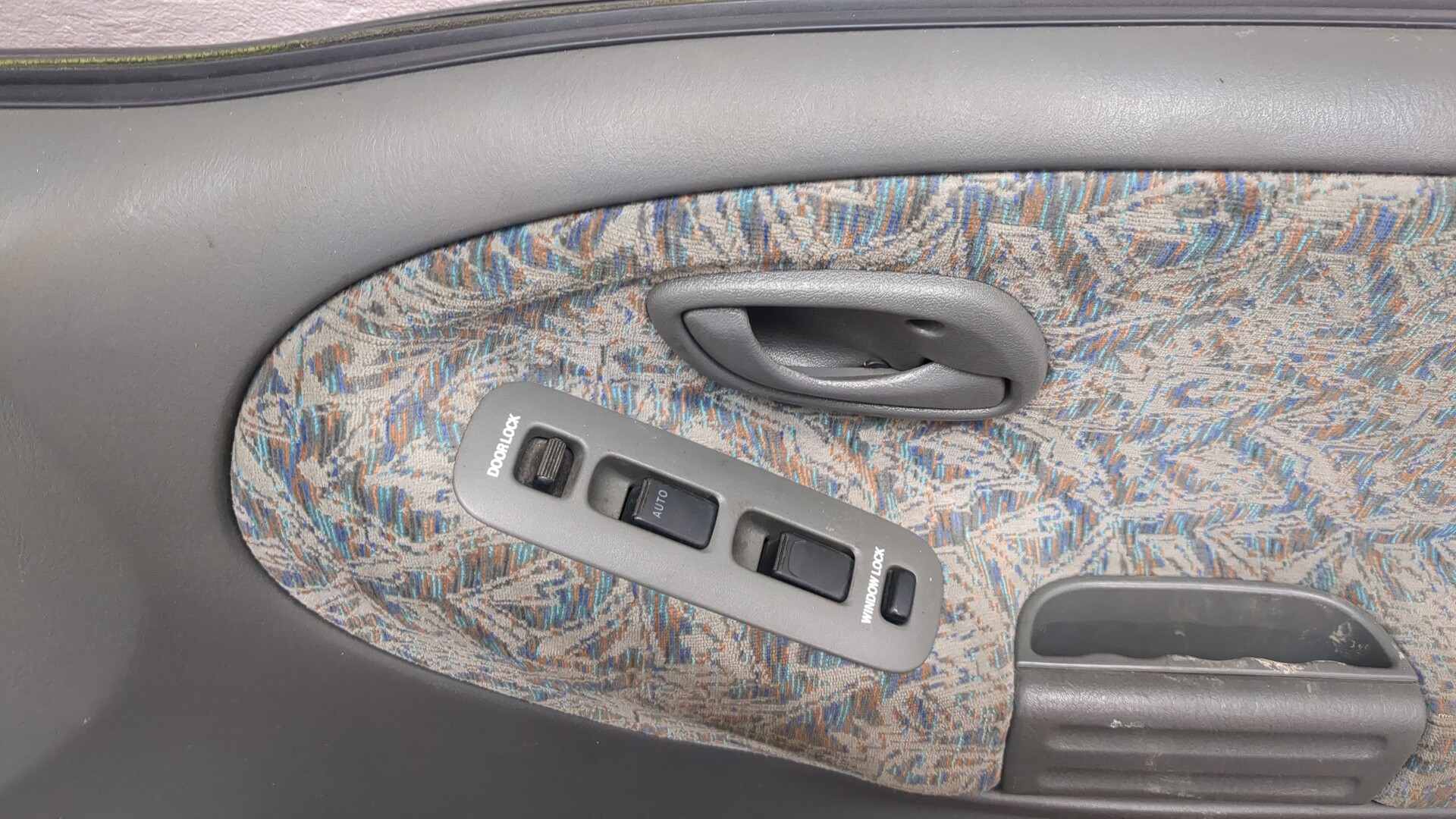 Дверь передняя правая