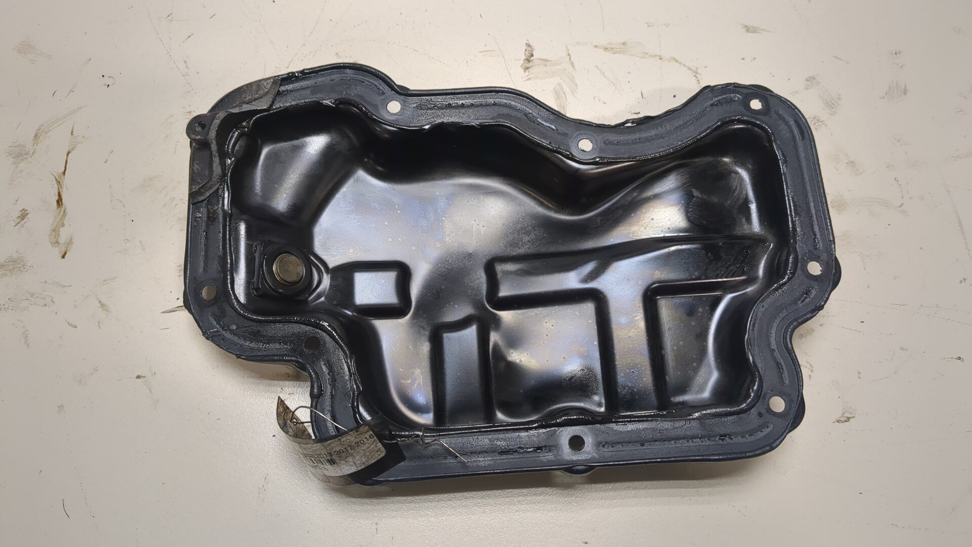 Поддон масляный двигателя (картер)