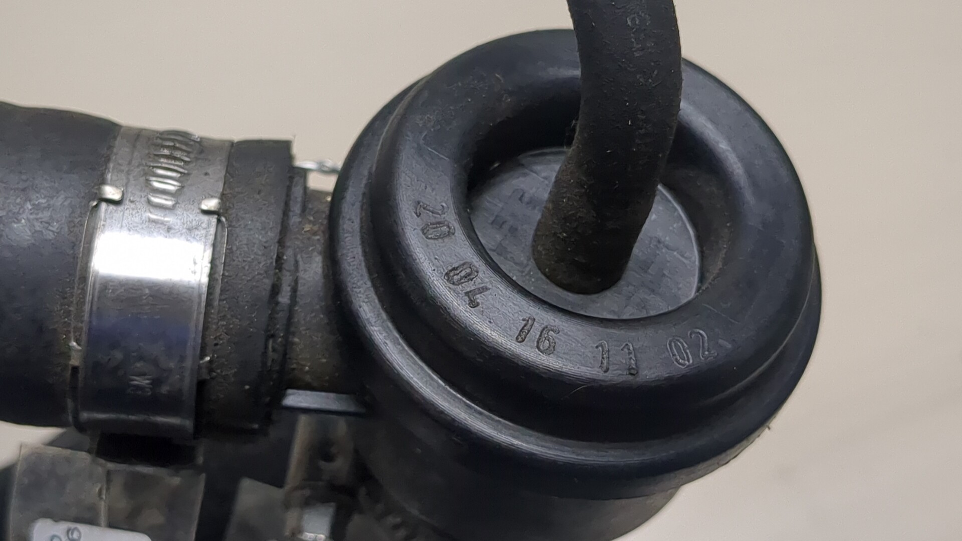 Трубка вентиляционная