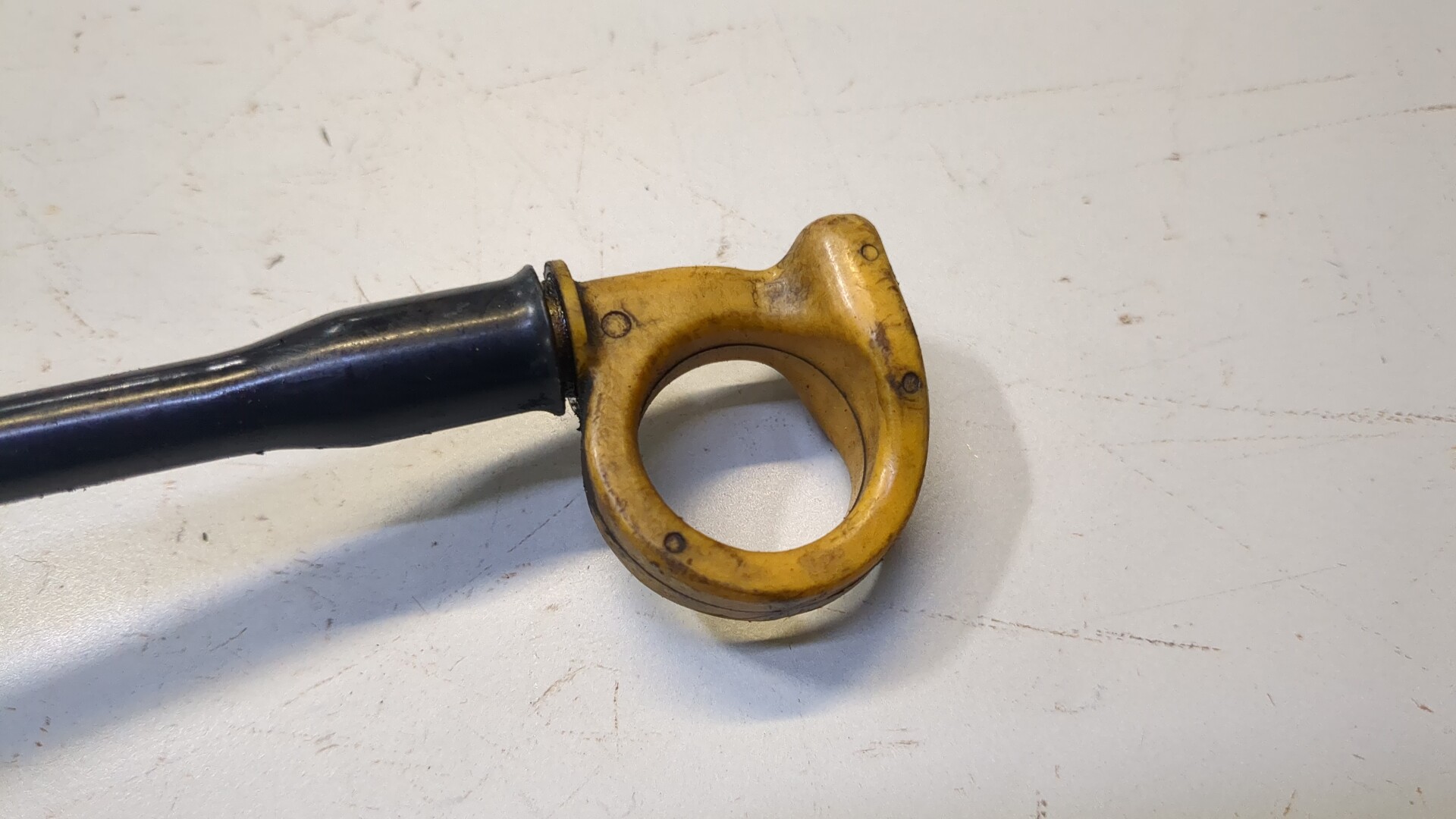 Щуп масляный двигателя