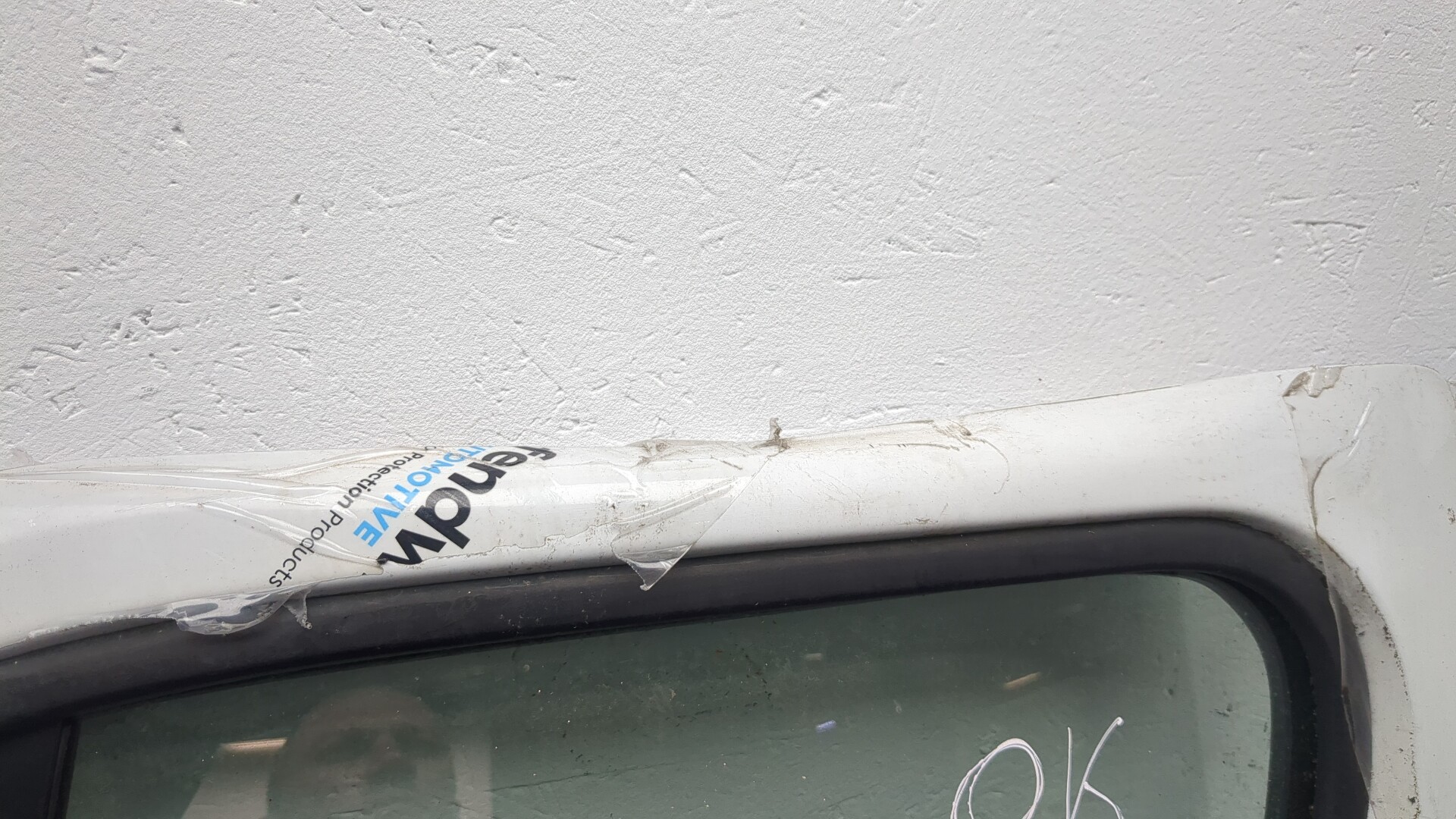 Дверь передняя левая