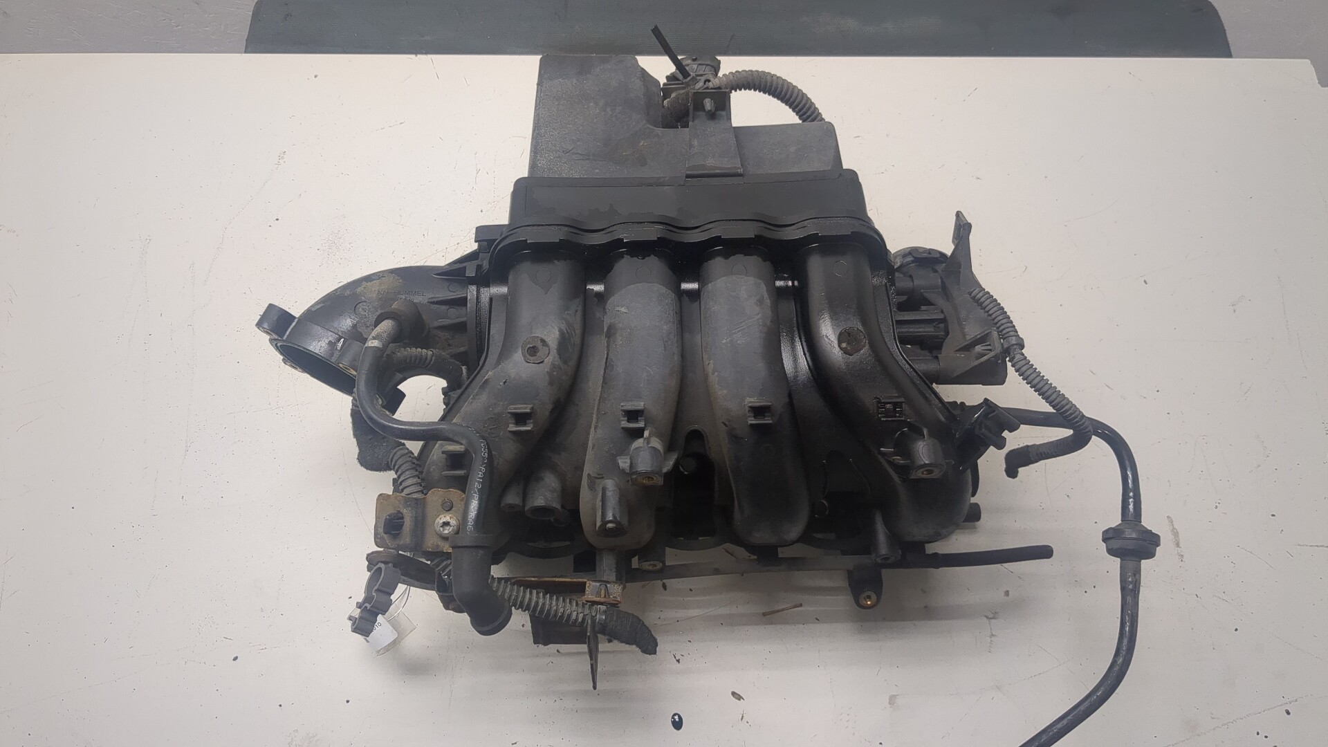 Коллектор впускной