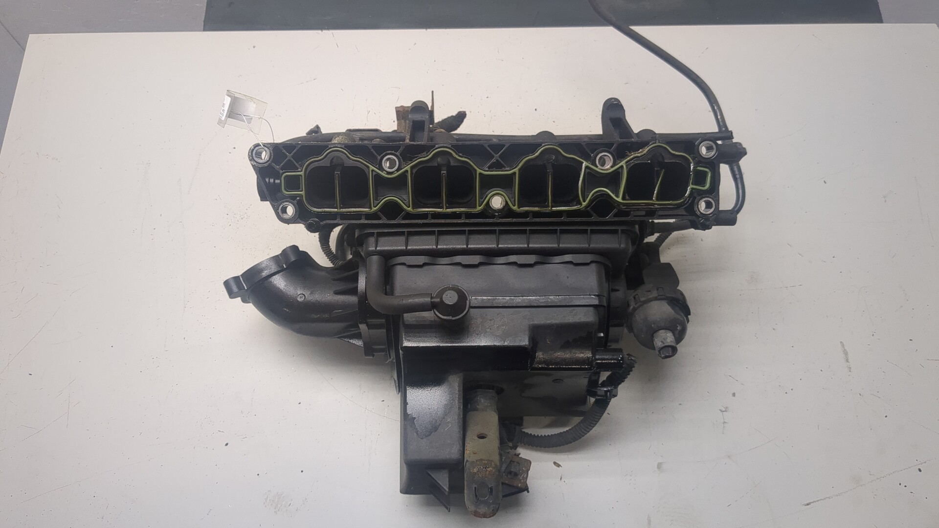 Коллектор впускной