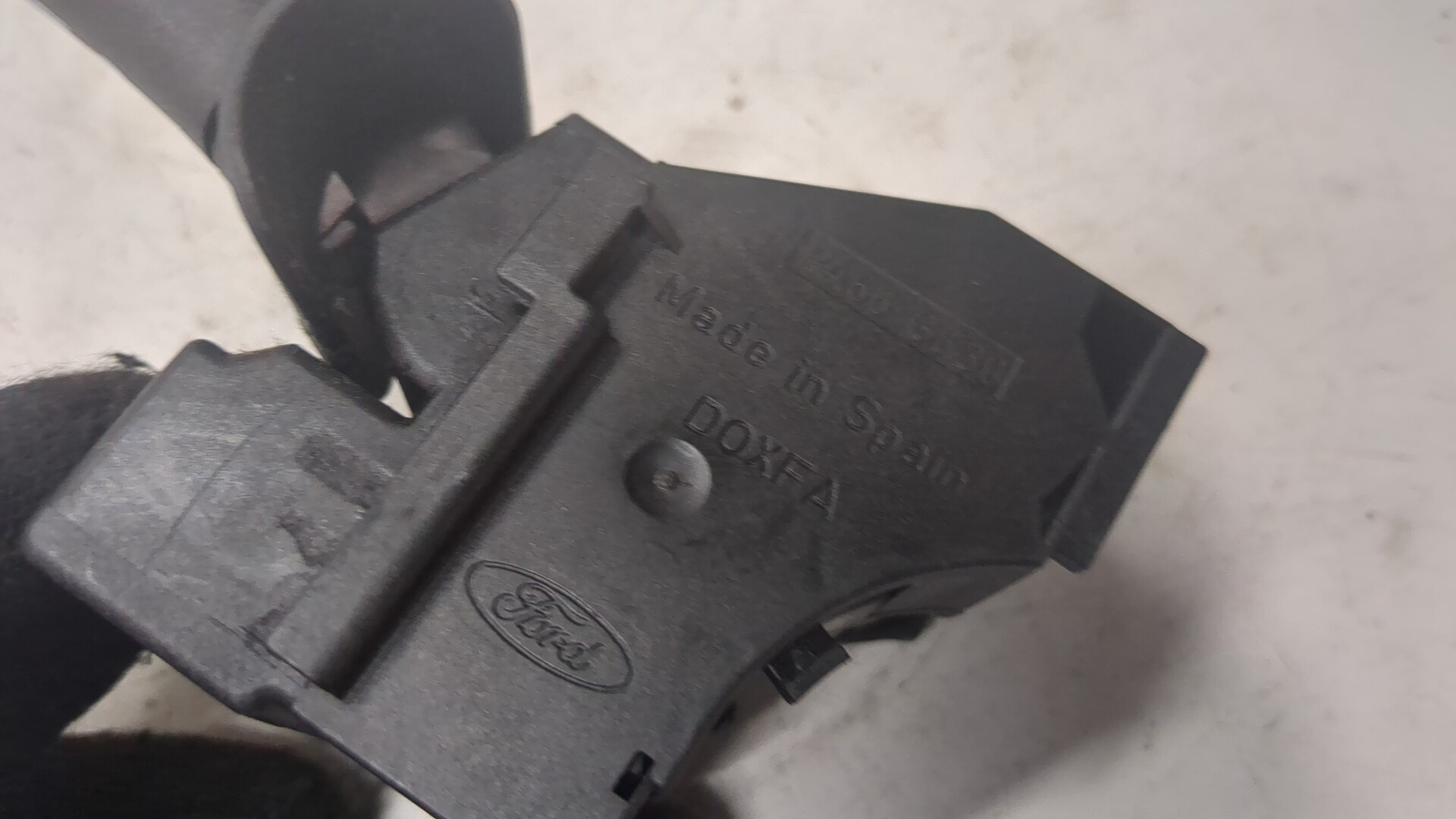 Переключатель поворотов подрулевой