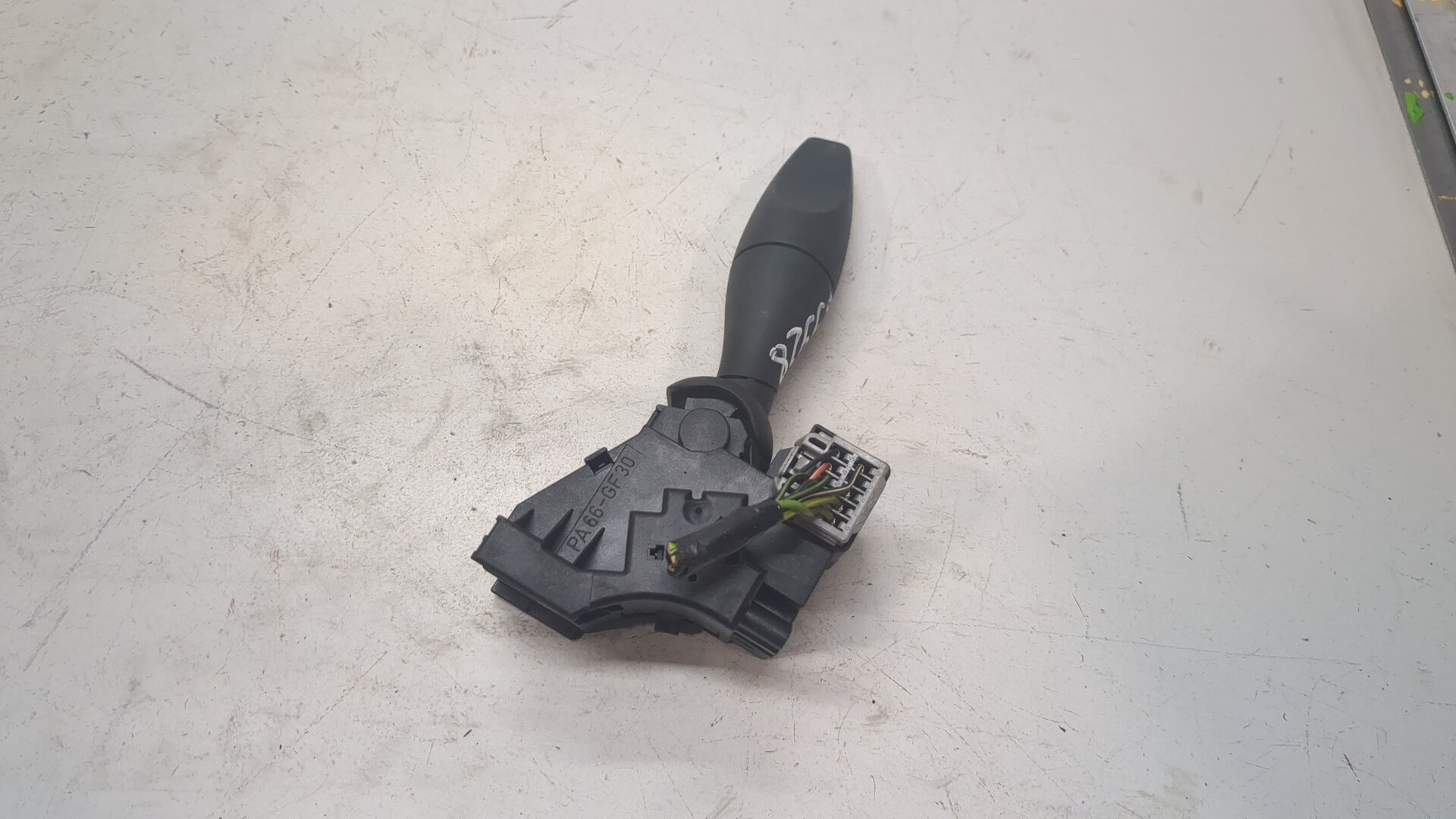 Переключатель поворотов подрулевой