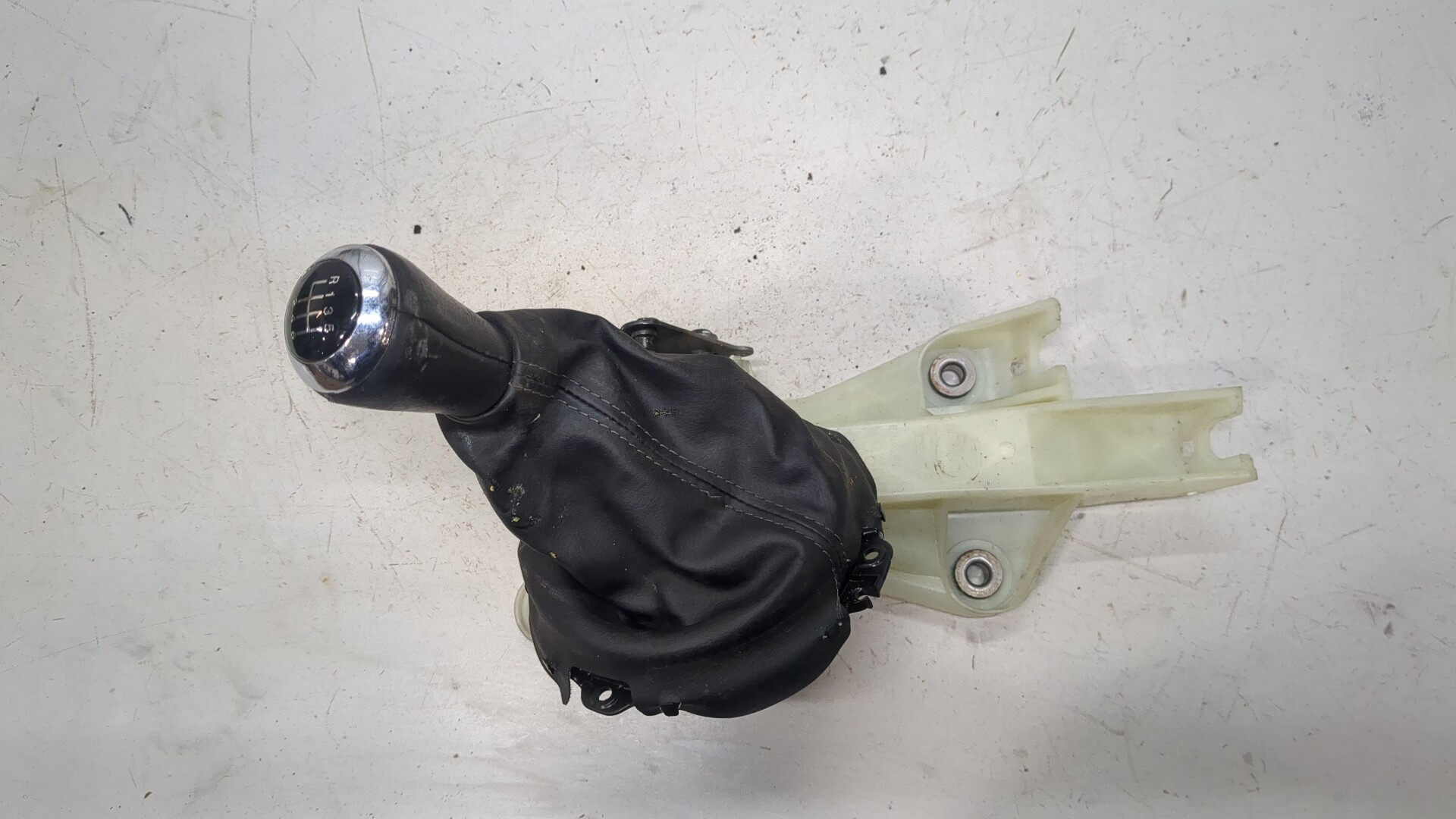 Кулиса МКПП / АКПП