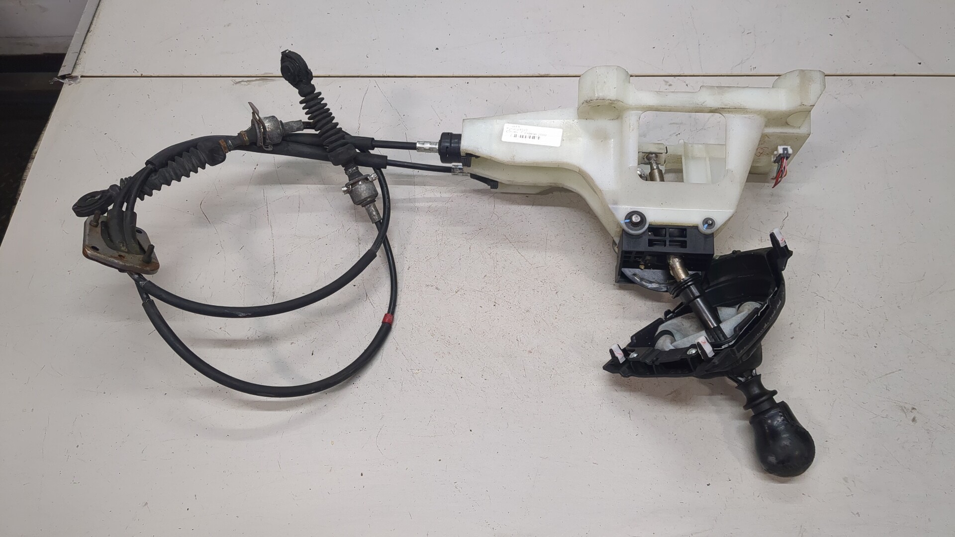 Кулиса МКПП / АКПП